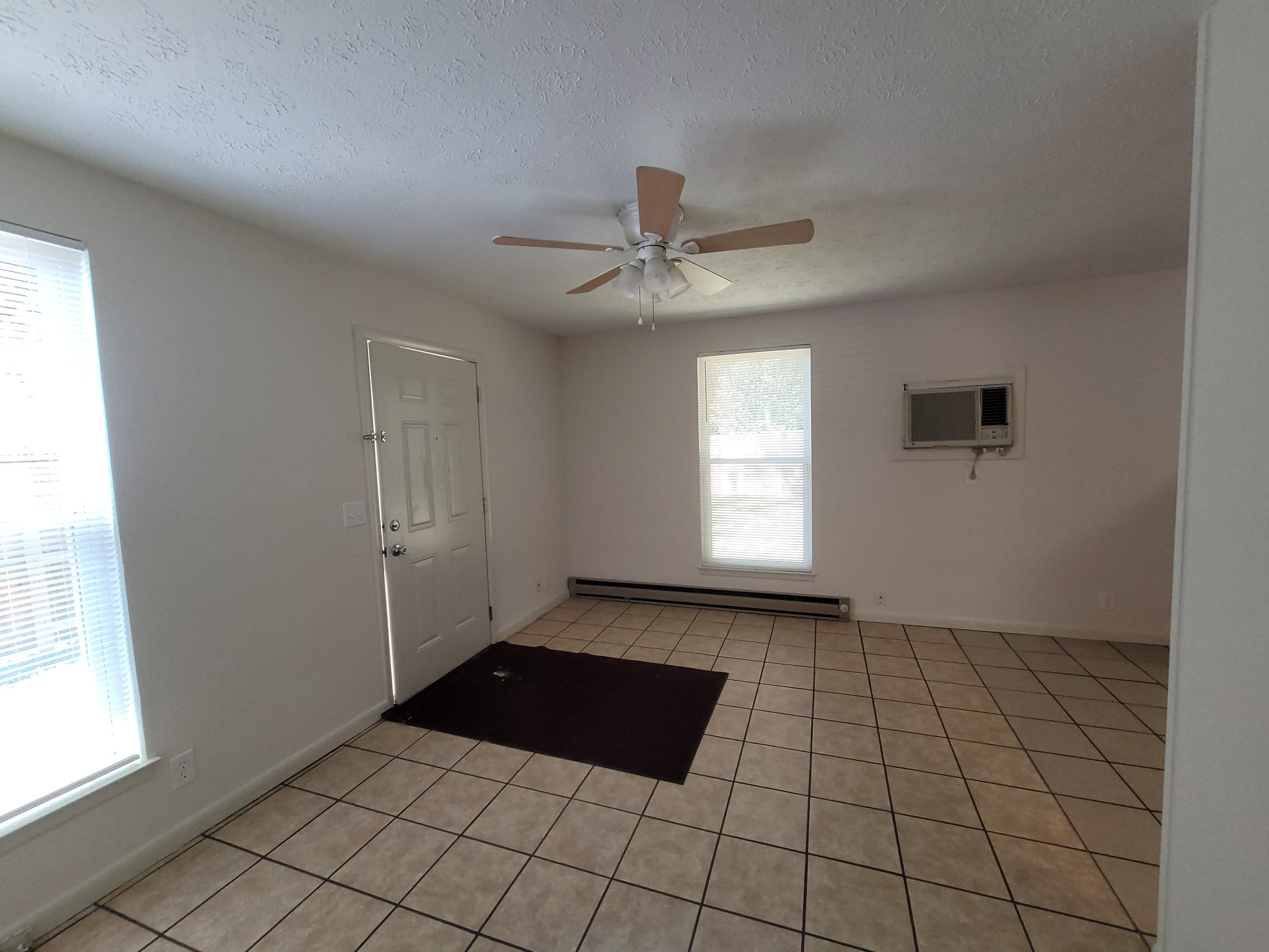 211 Cherry St Property Photo 3