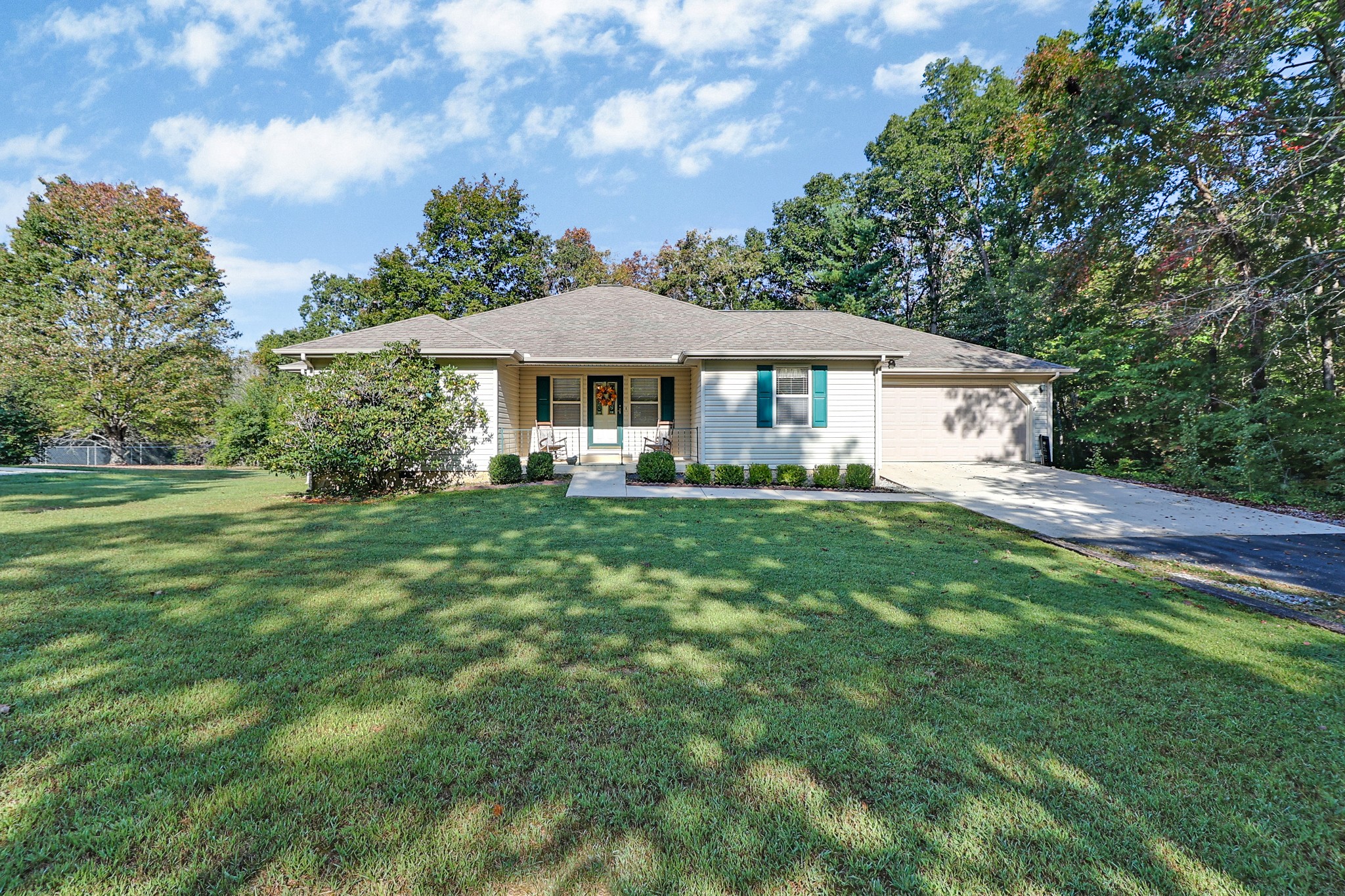 361 Creekway Dr Property Photo 1