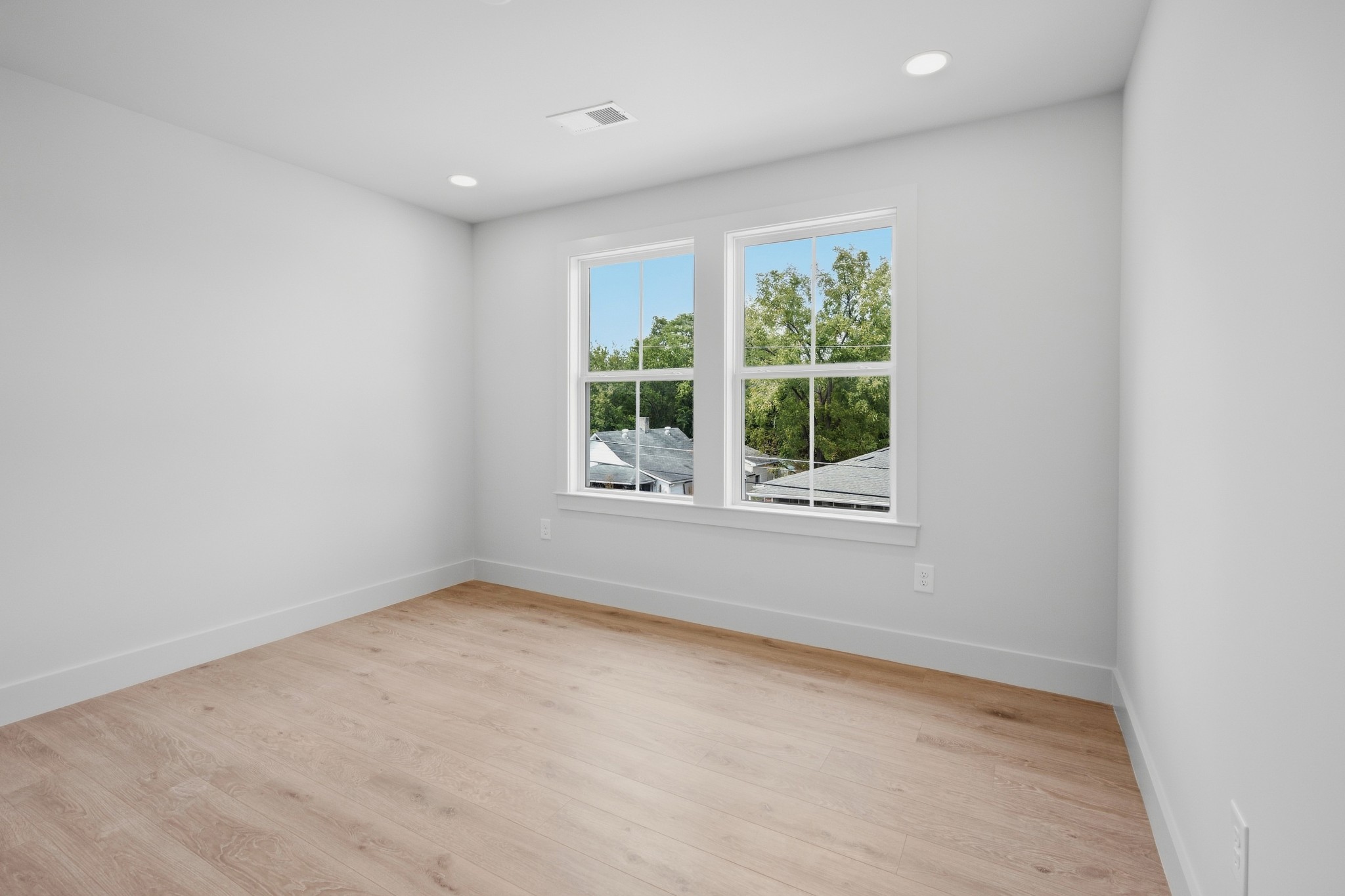 311 Whitsett Rd Property Photo 31