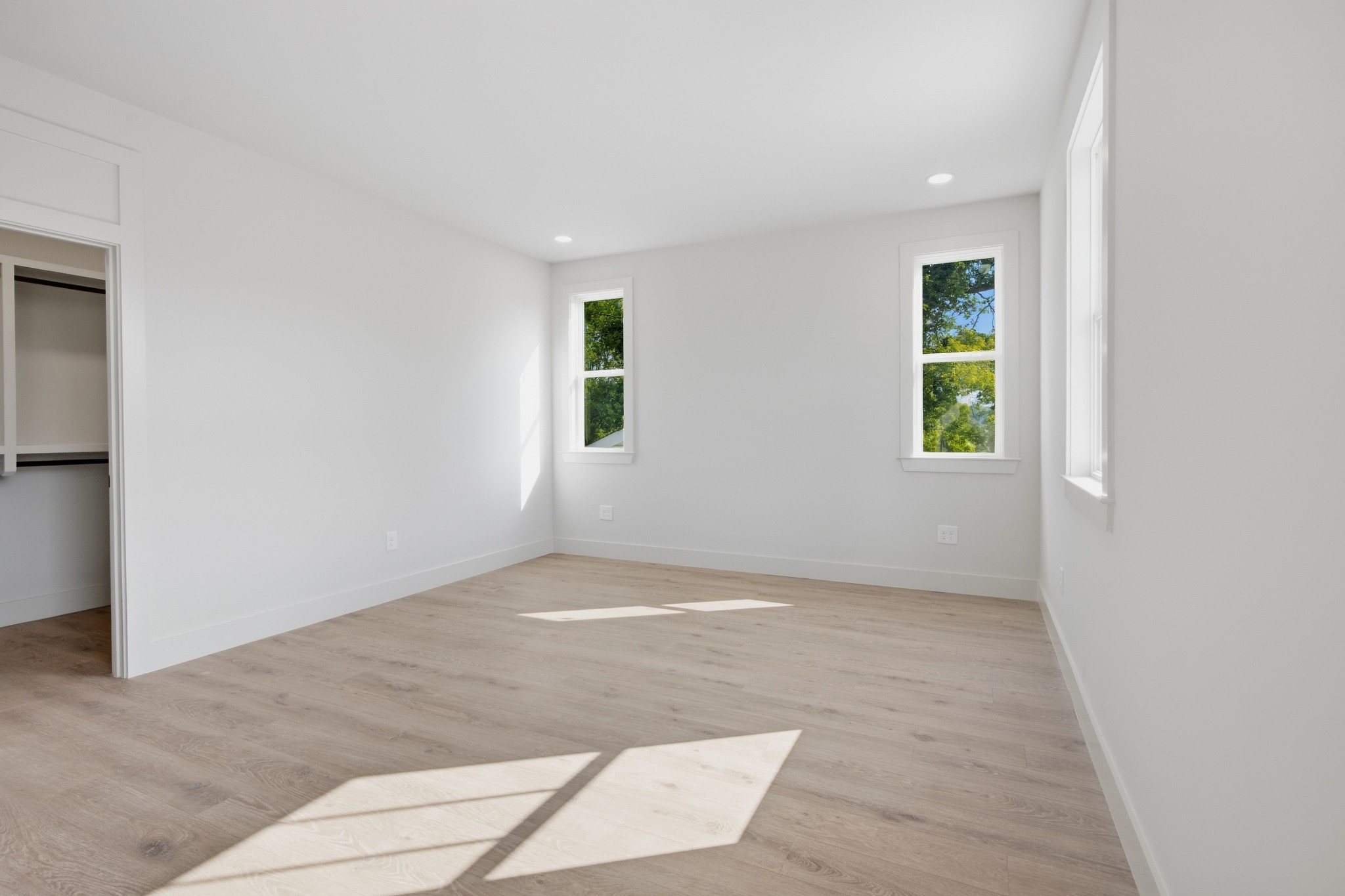 1010 Clemmons St Property Photo 18