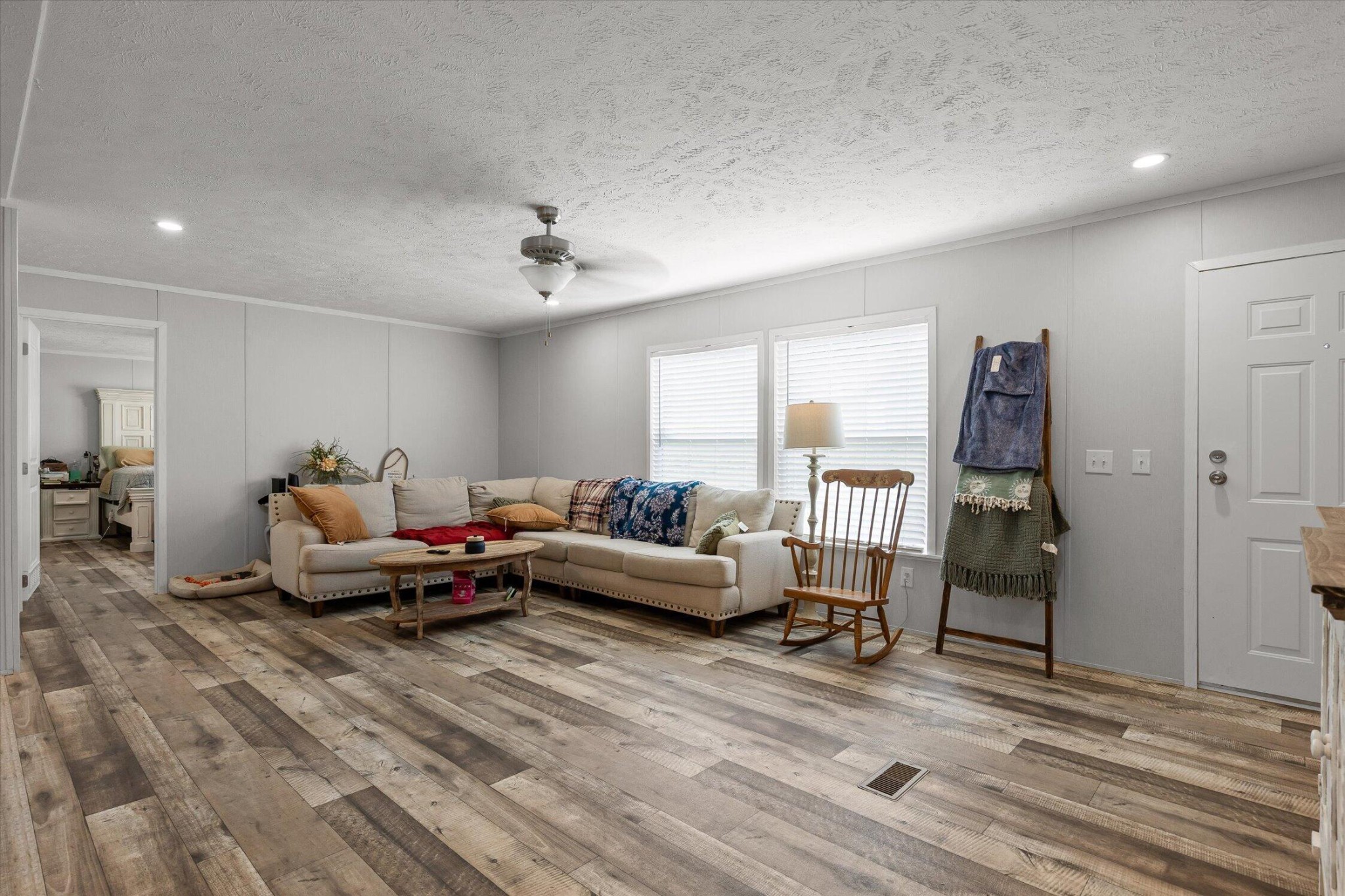 3277 Hurricane Road Property Photo 7