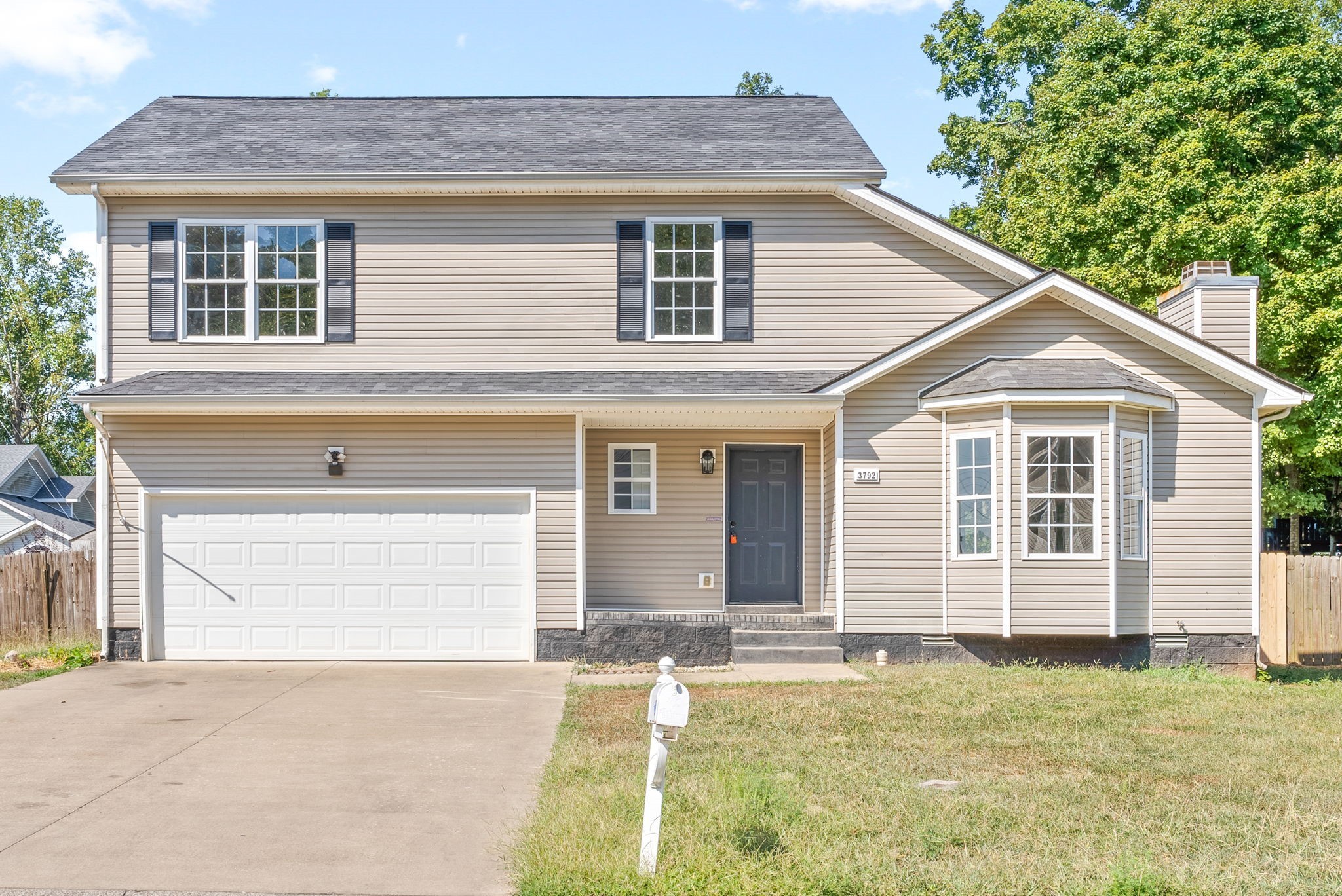 3792 McAllister Dr Property Photo 1