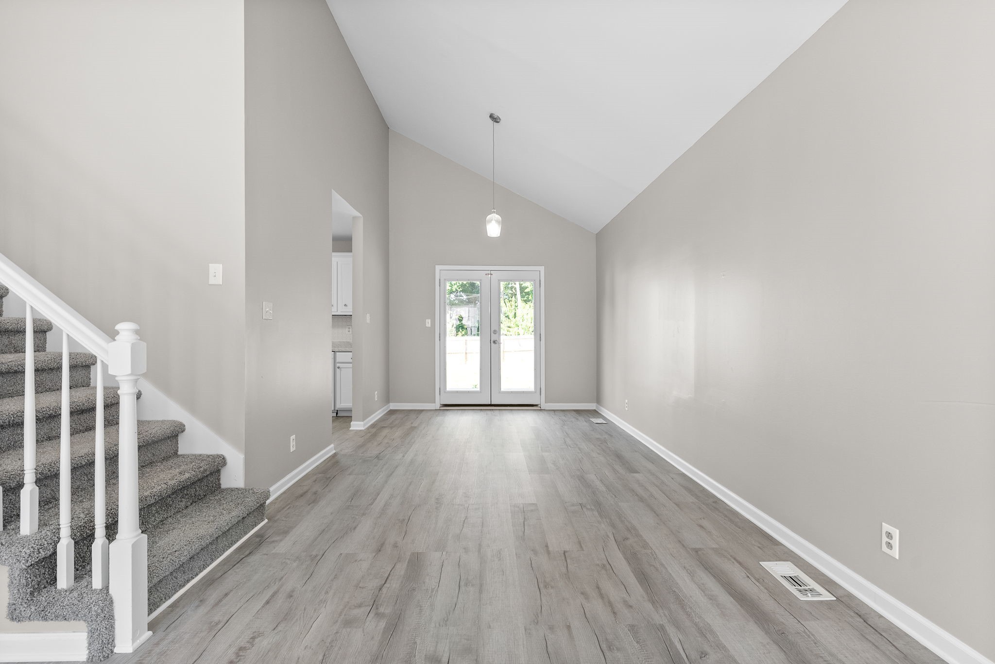 3792 Mcallister Dr Property Photo 8