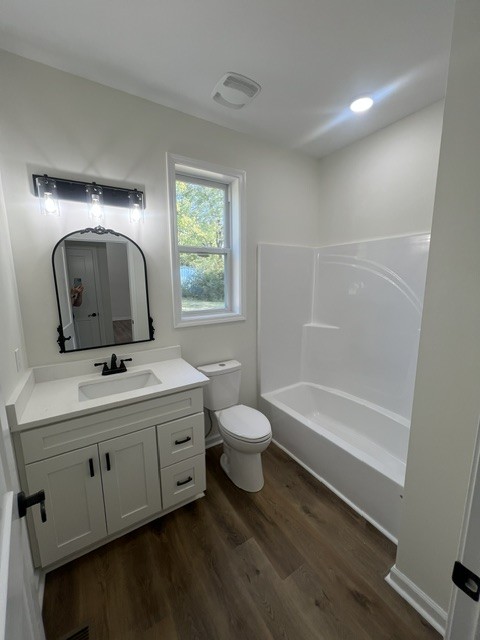 190 College St S Property Photo 17