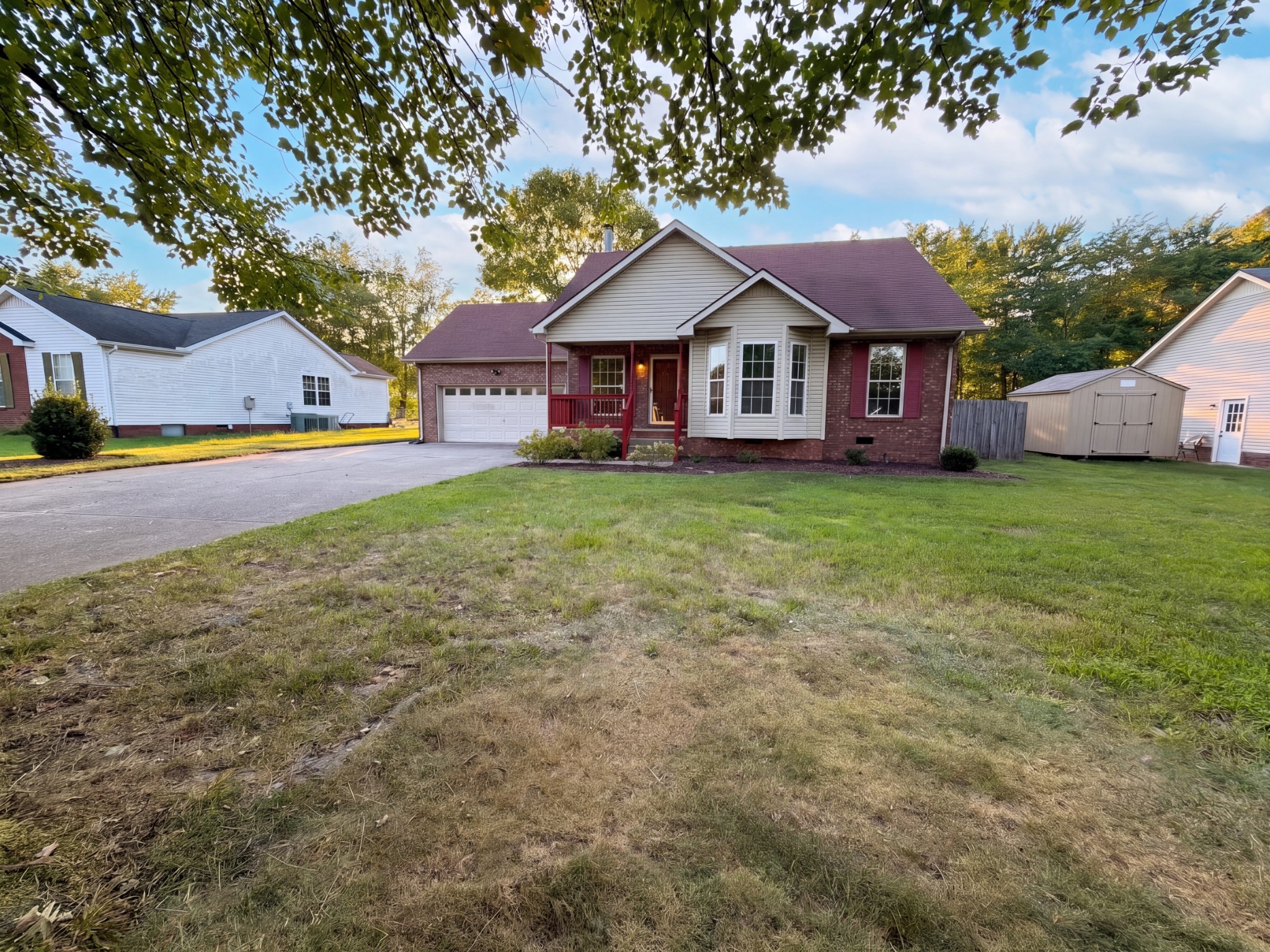 1010 Blue Ridge Pkwy Property Photo 1