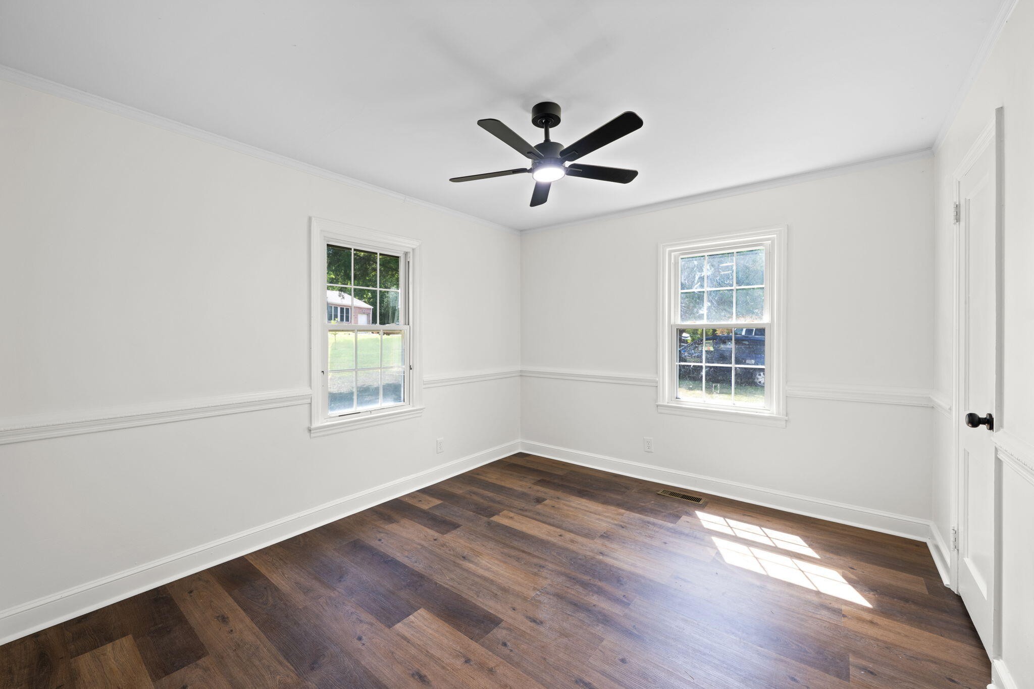 5 Lee Circle Property Photo 23