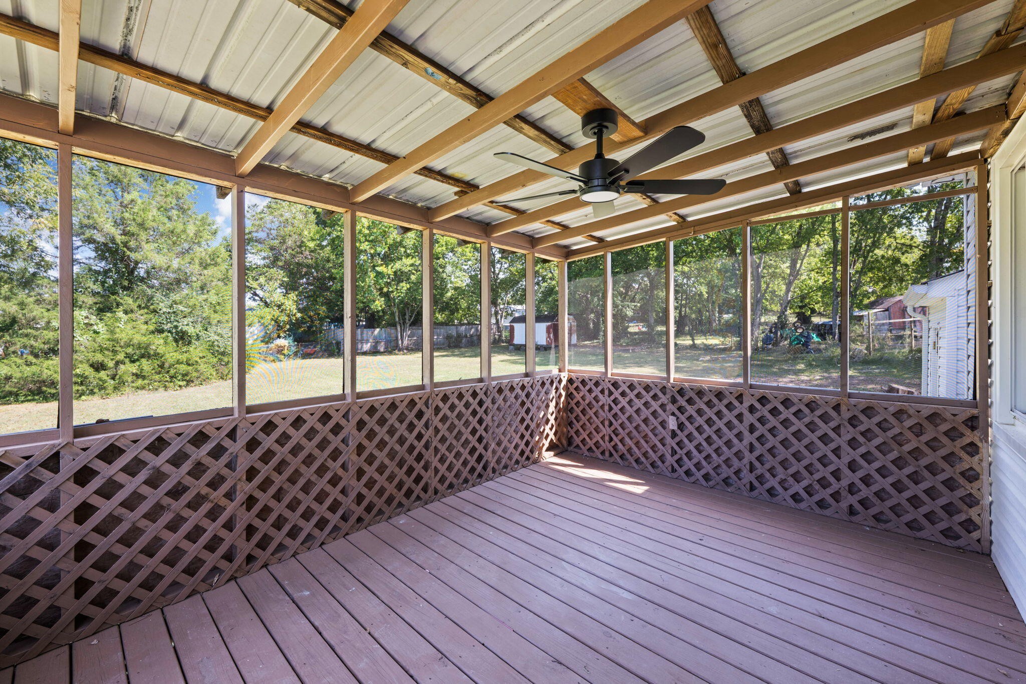 5 Lee Circle Property Photo 30