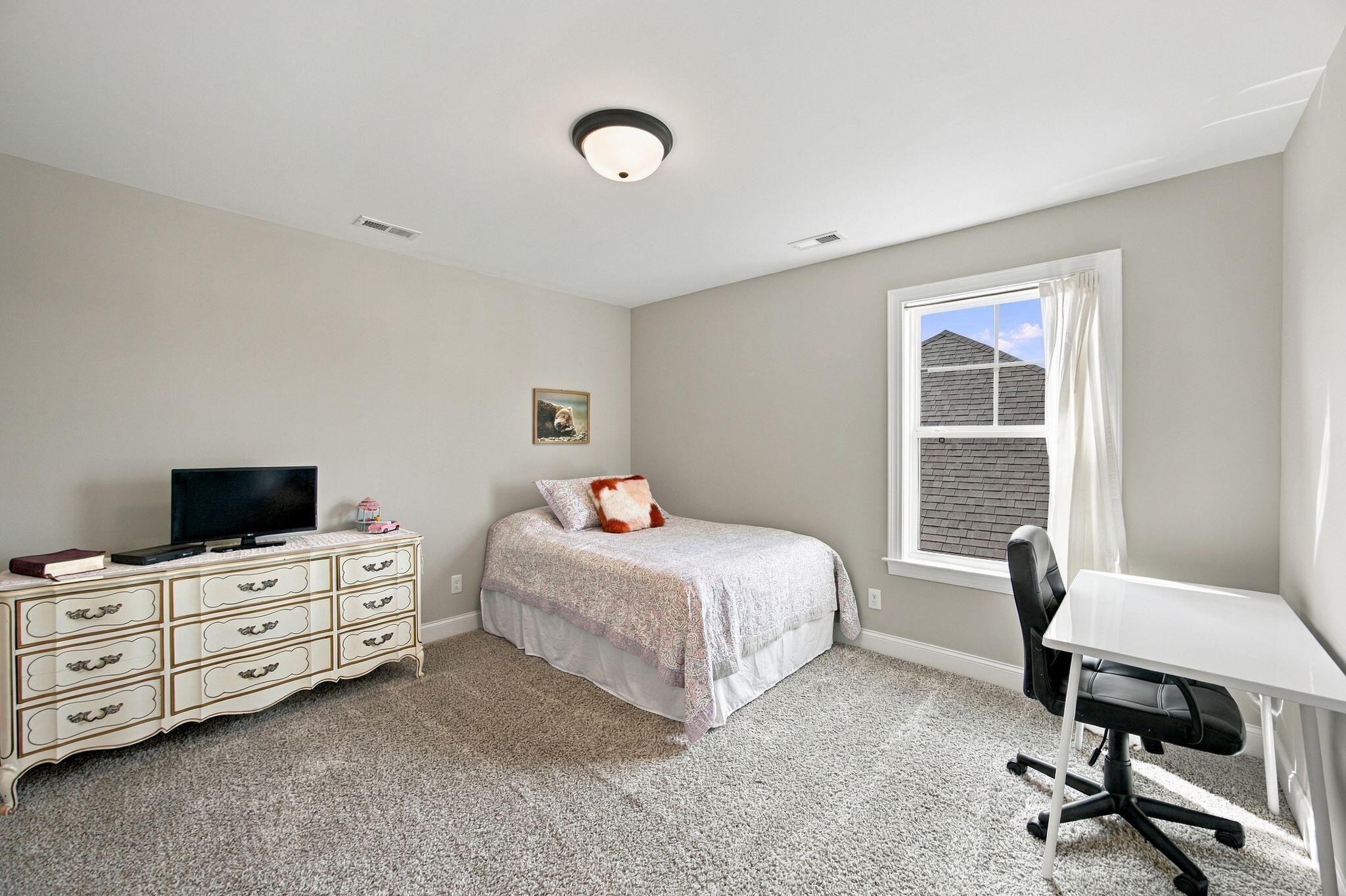 8804 Knolling Loop Property Photo 29
