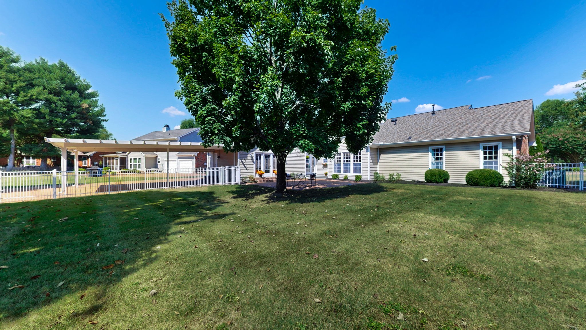 1305 Kinnard Dr Property Photo 5