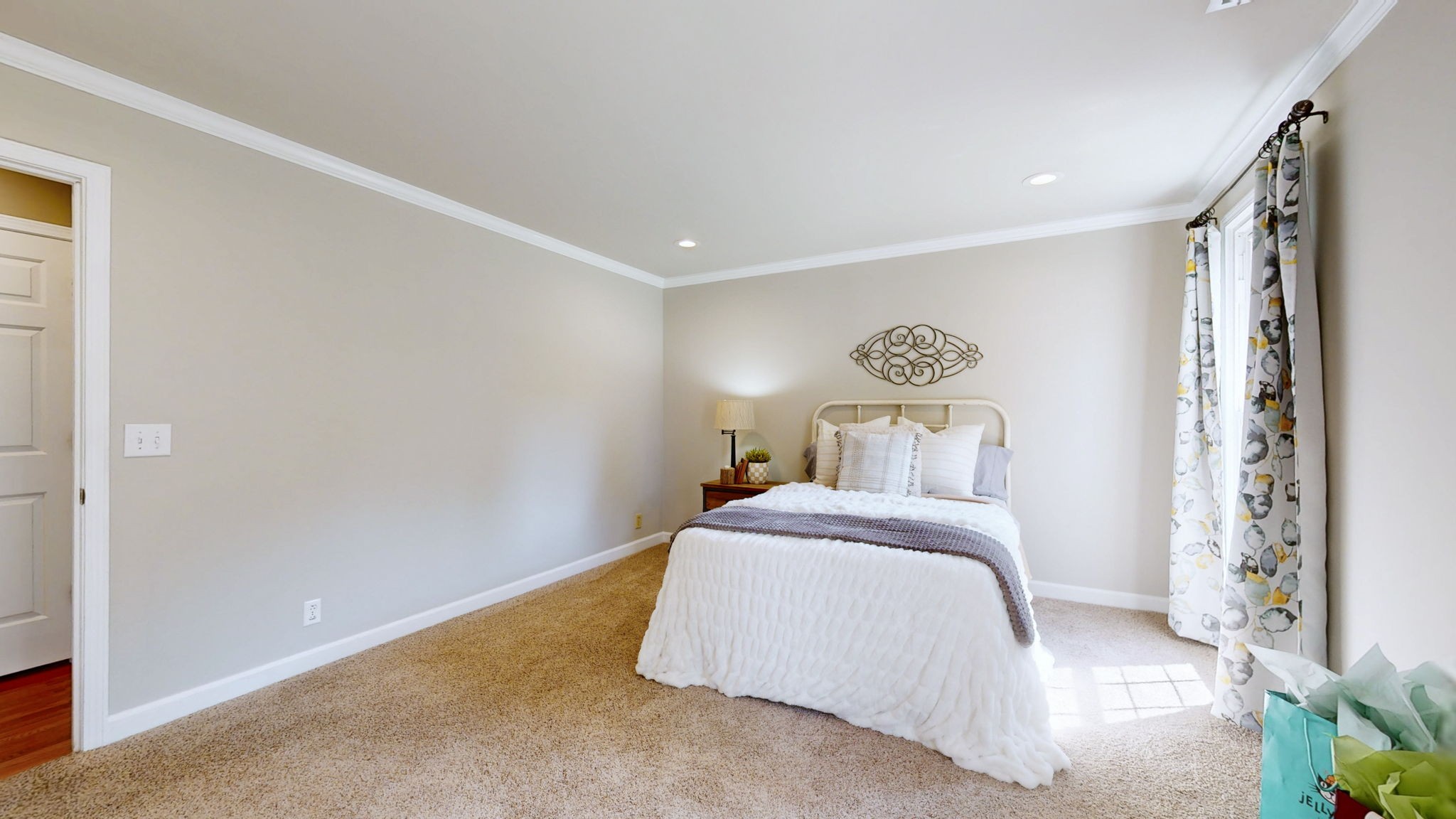 1305 Kinnard Dr Property Photo 27