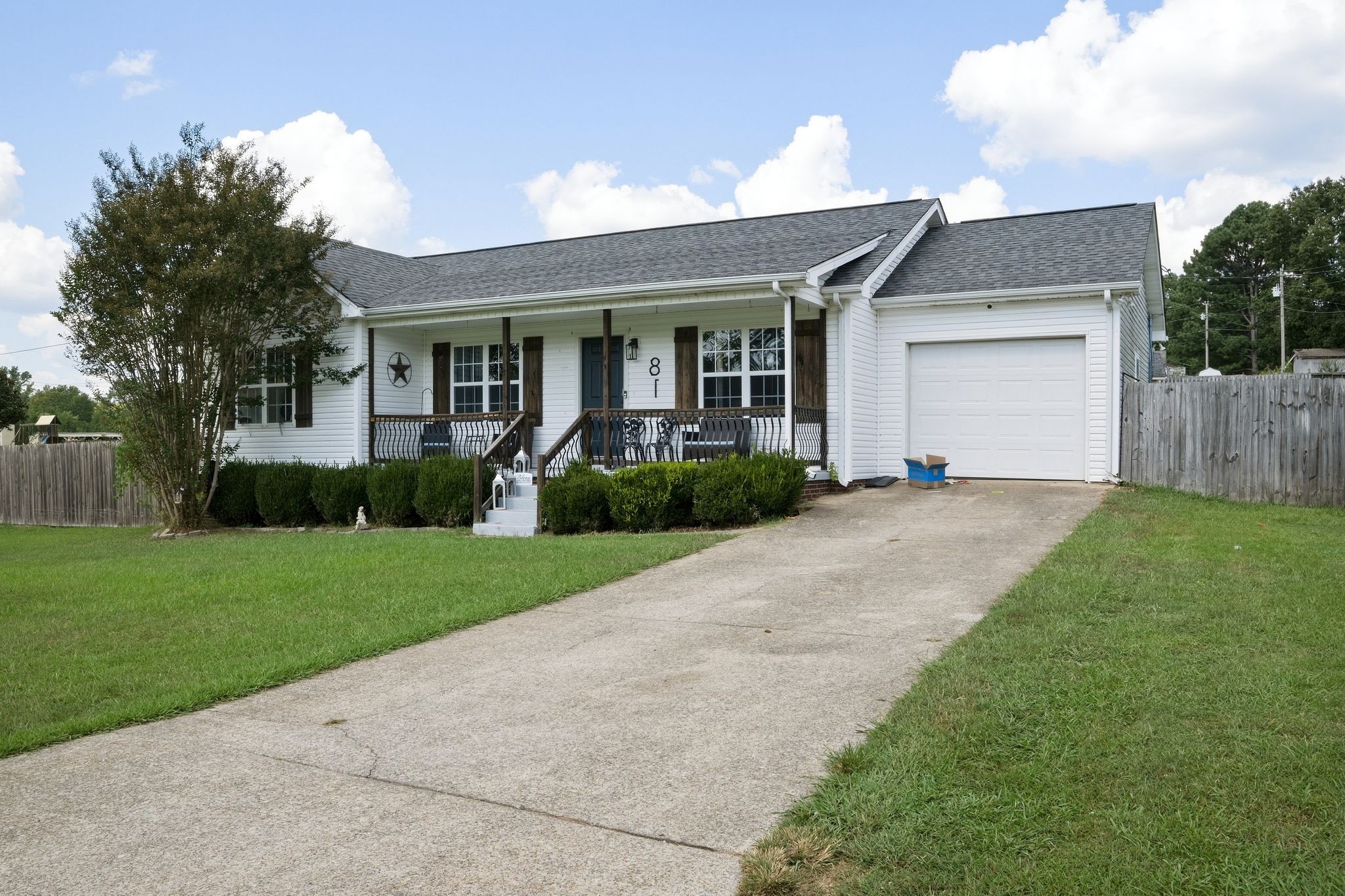 81 Patterson Cir Property Photo 2
