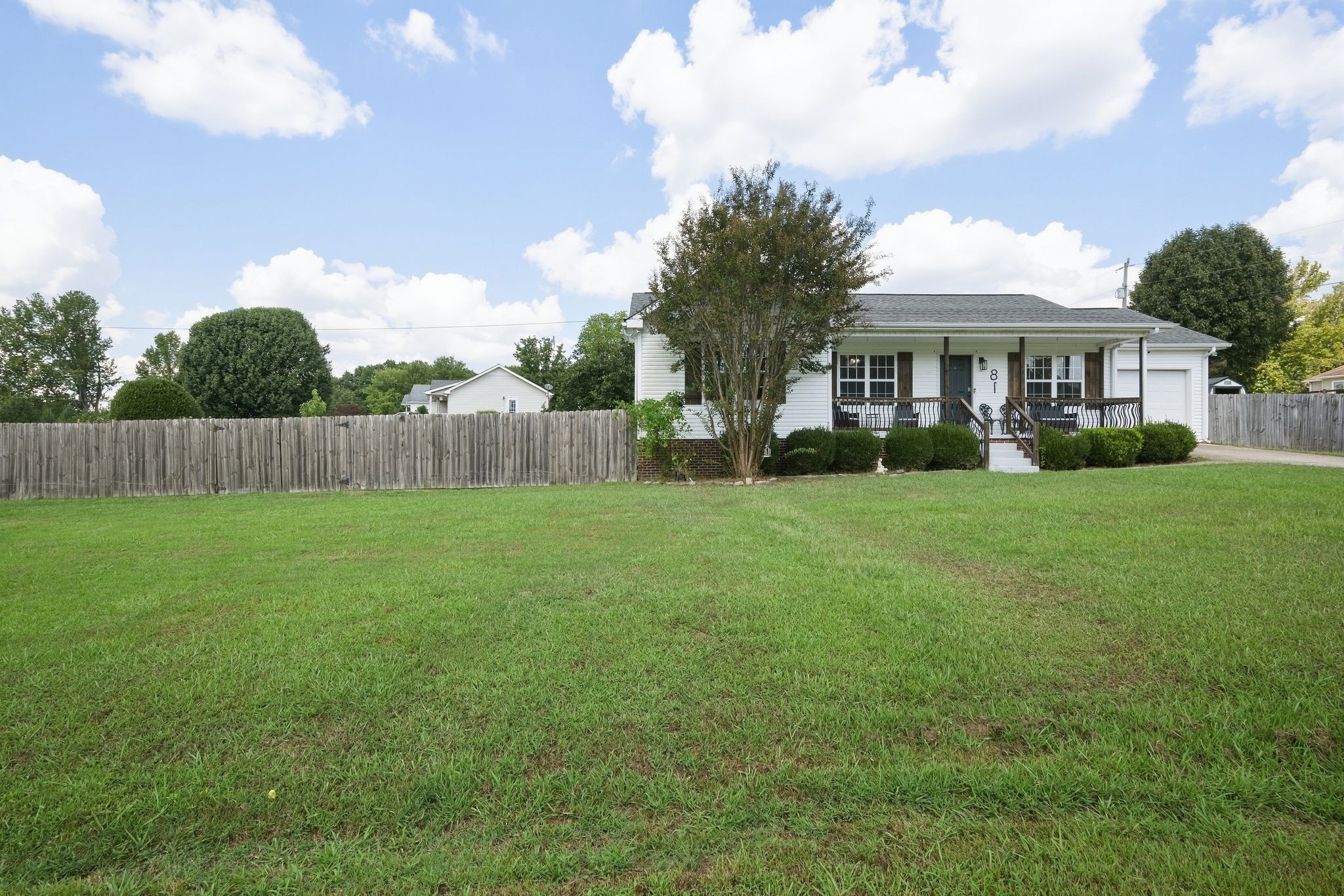 81 Patterson Cir Property Photo 3