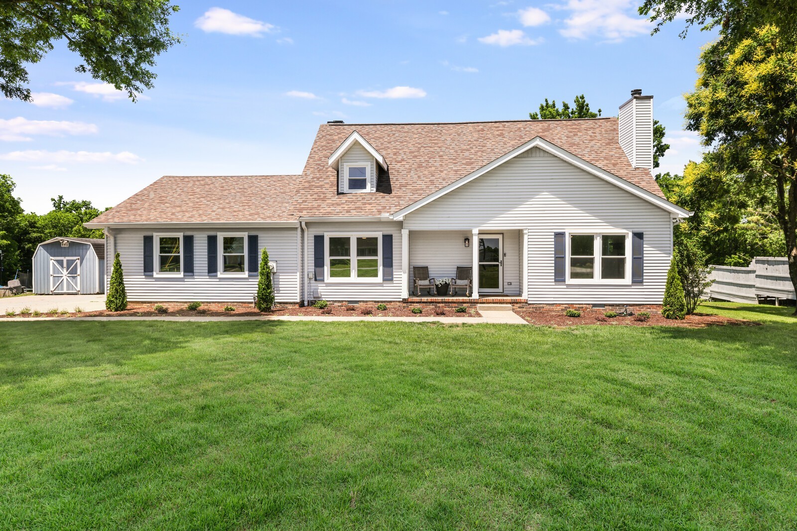1208 Newmans Trl Property Photo 1