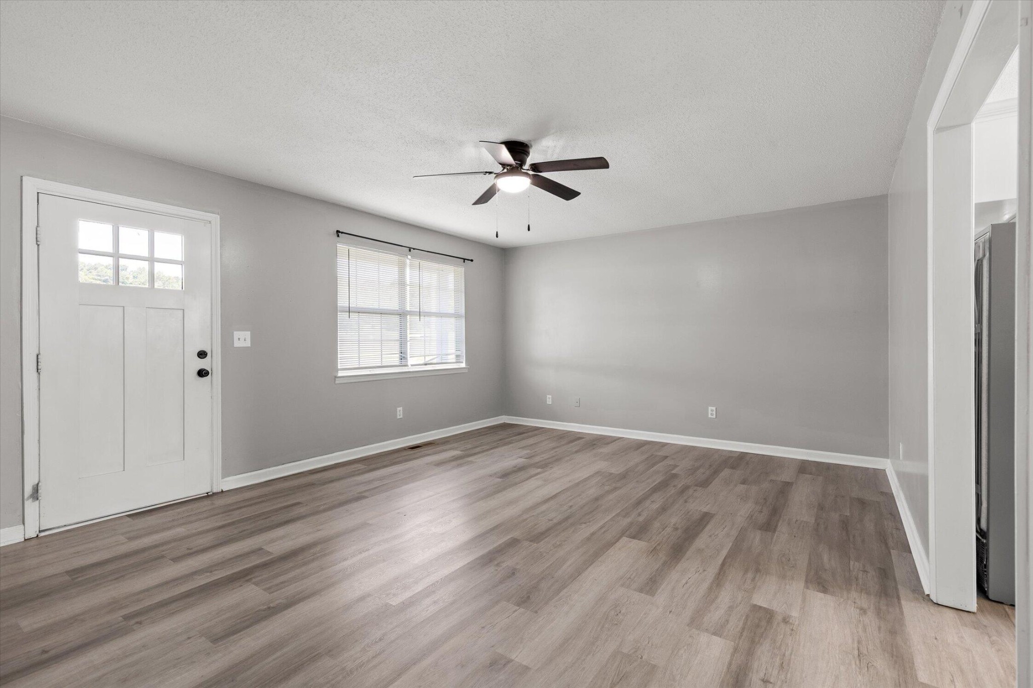 38 Davis Road Property Photo 2