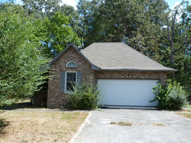127 Bradbury Ct Property Photo 1