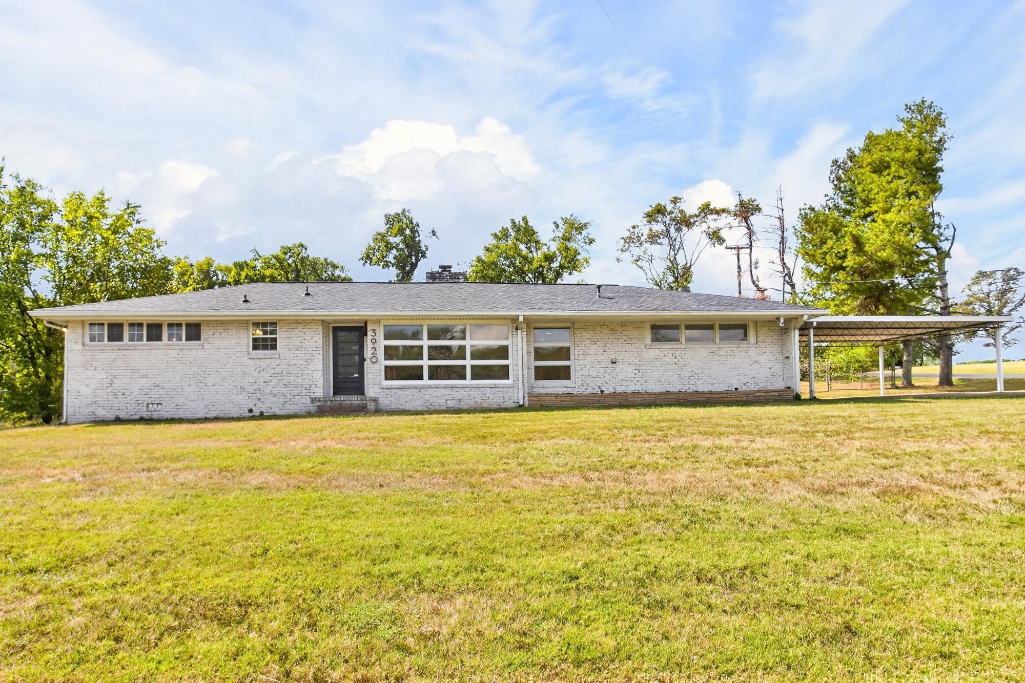 3920 Devonshire Dr Property Photo 1