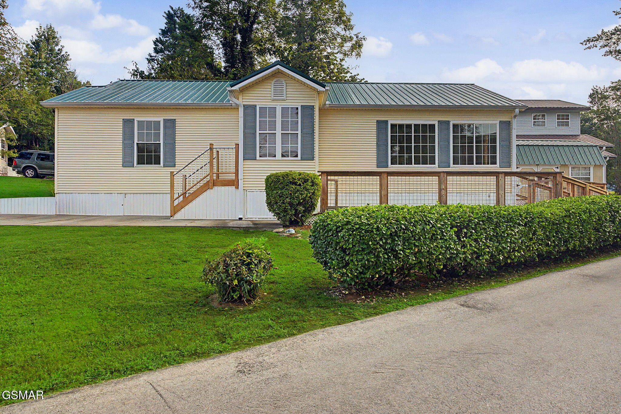 602 Whistling Swan Street Property Photo 1