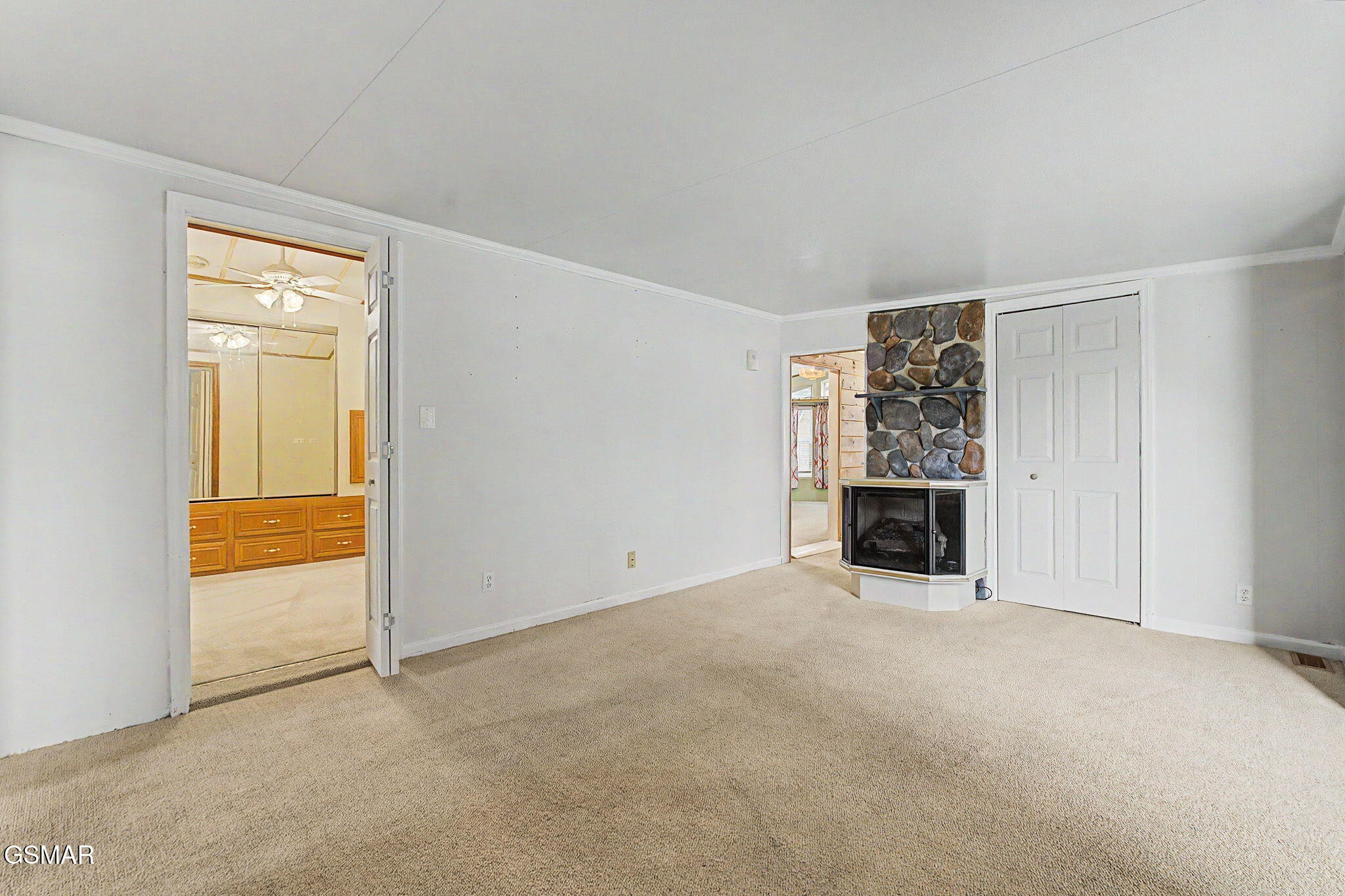602 Whistling Swan Street Property Photo 11