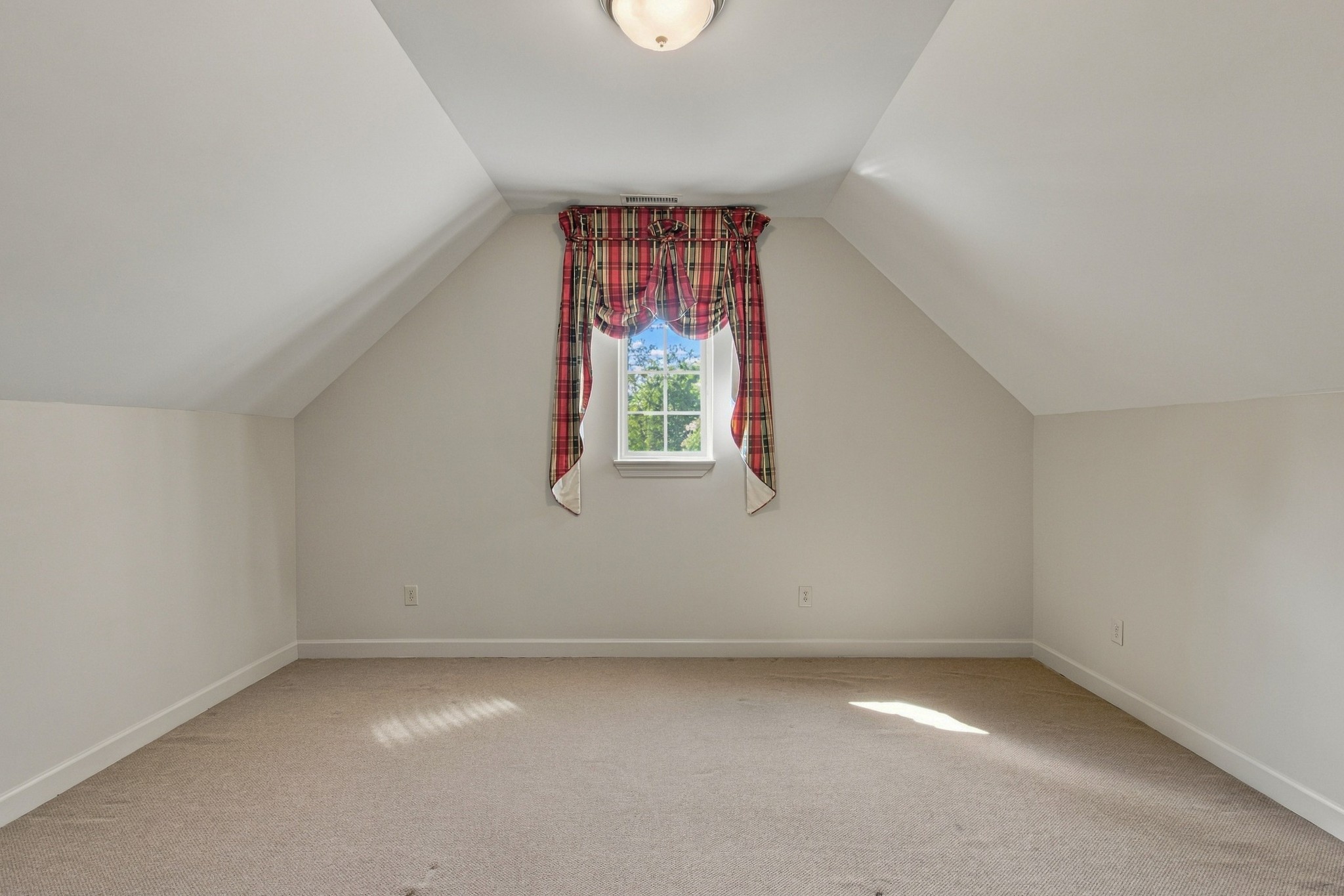 4035 Barfield Crescent Rd Property Photo 51
