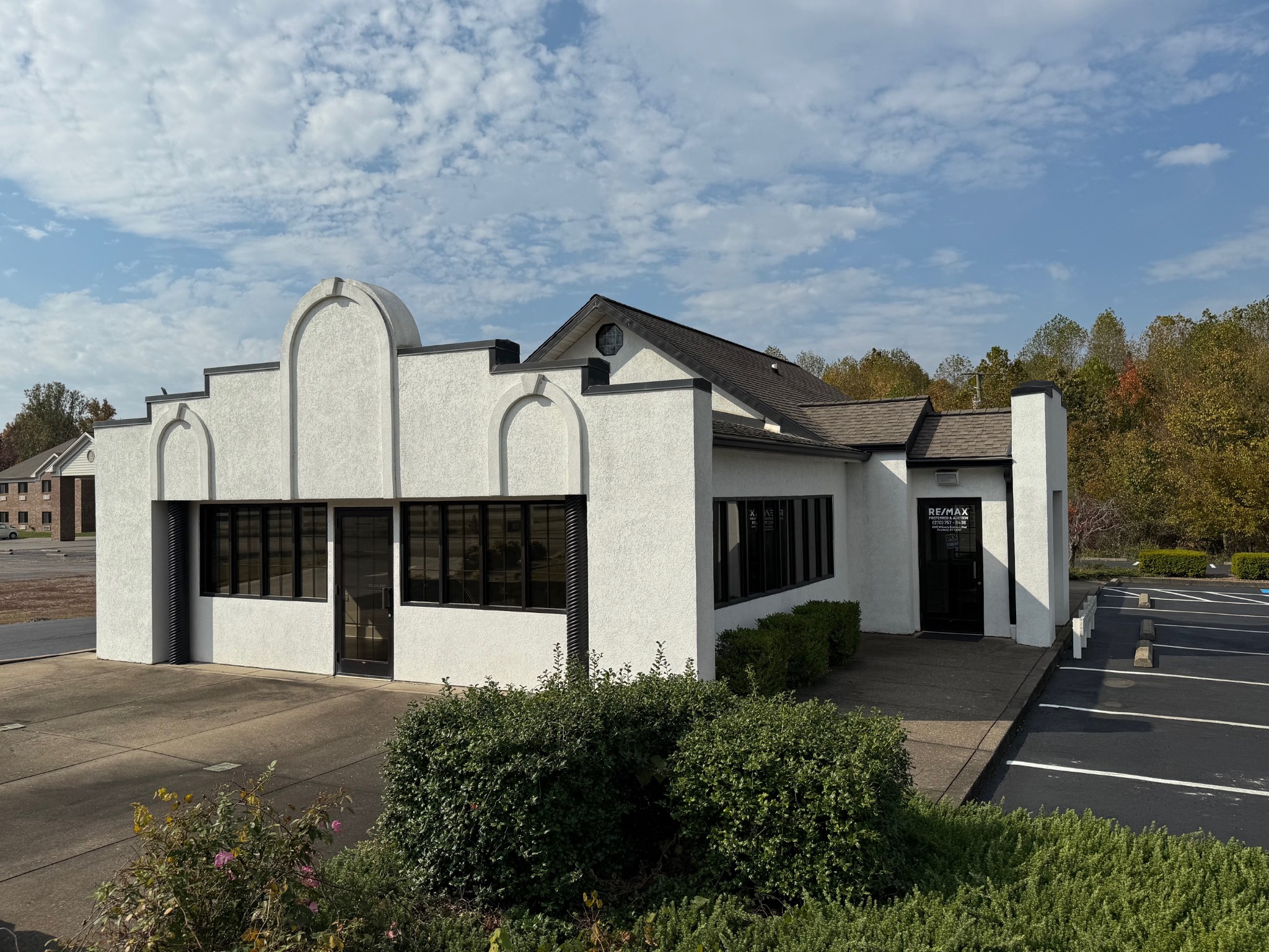 2007 W Everly Brothers Blvd Property Photo 1