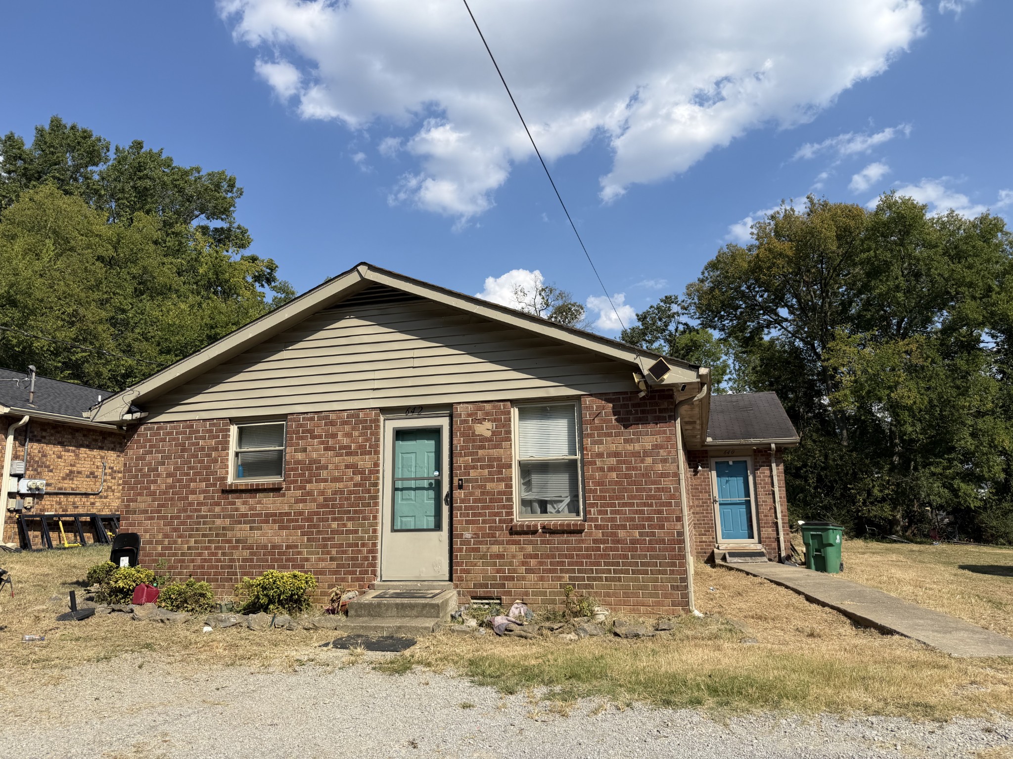 640 Bixler Ave Property Photo 1