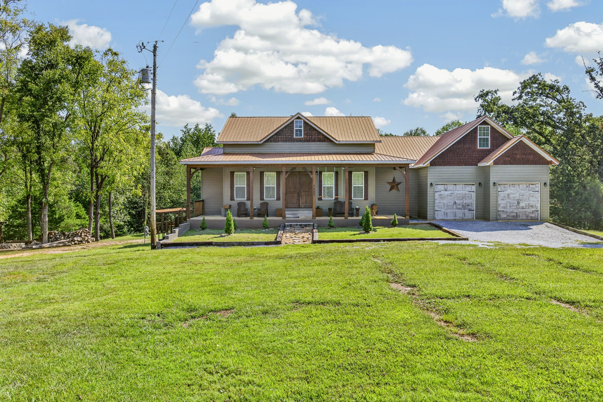 7240 Hook Ridge Rd Property Photo 2