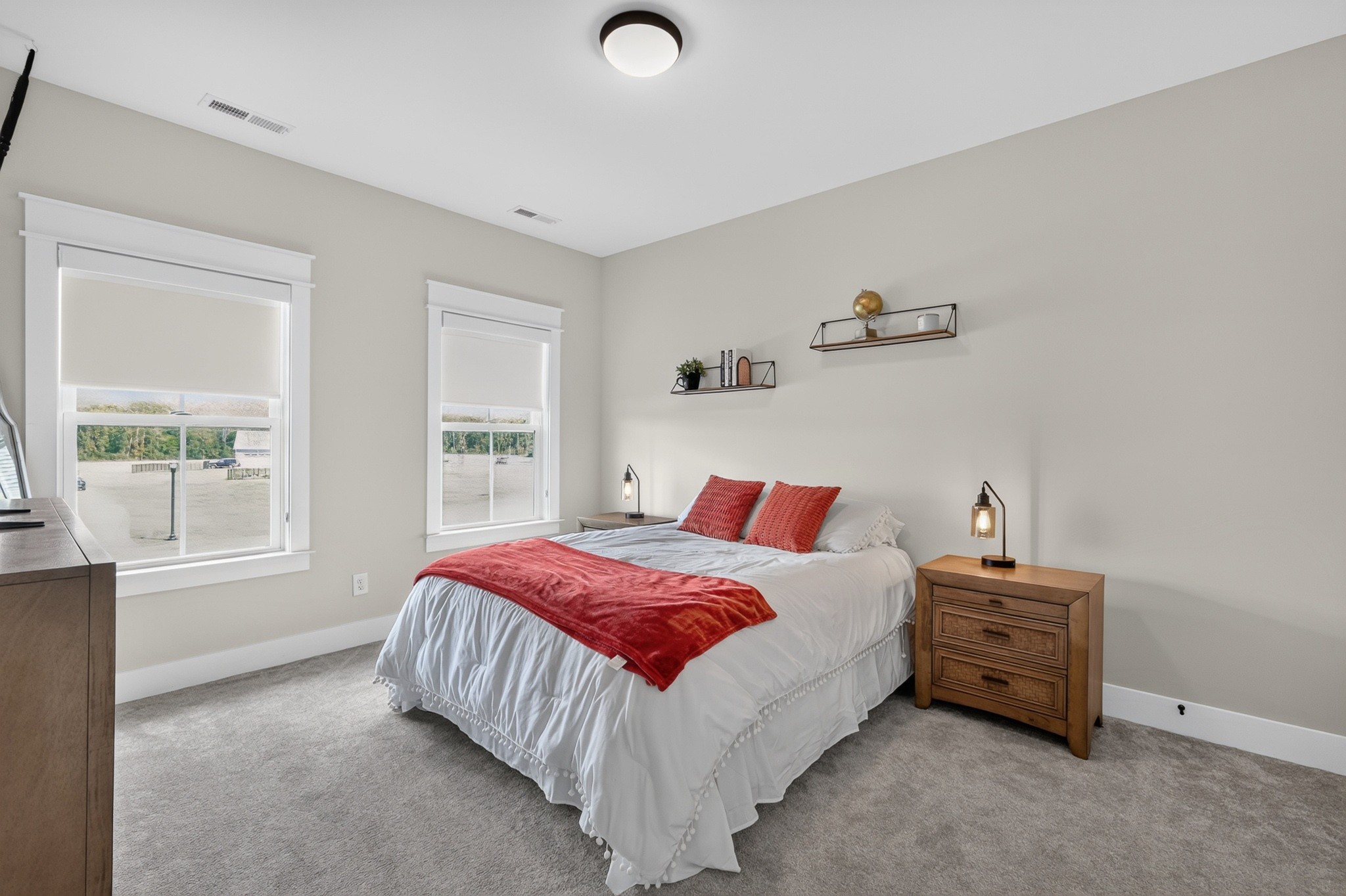 1506 Shalom St Property Photo 37