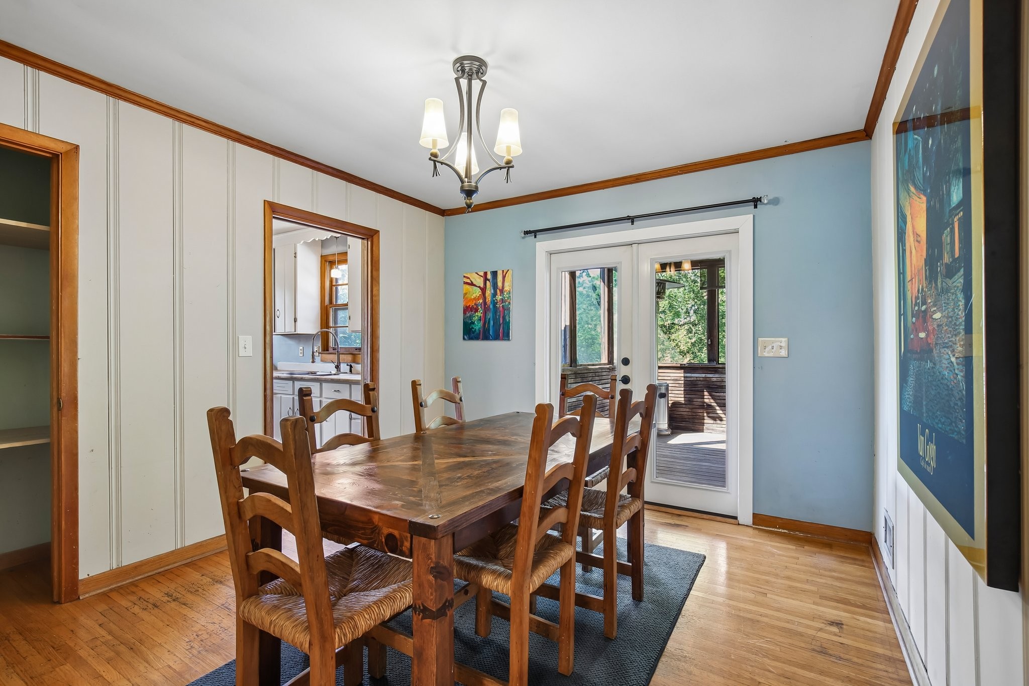 2014 Warden Dr Property Photo 7