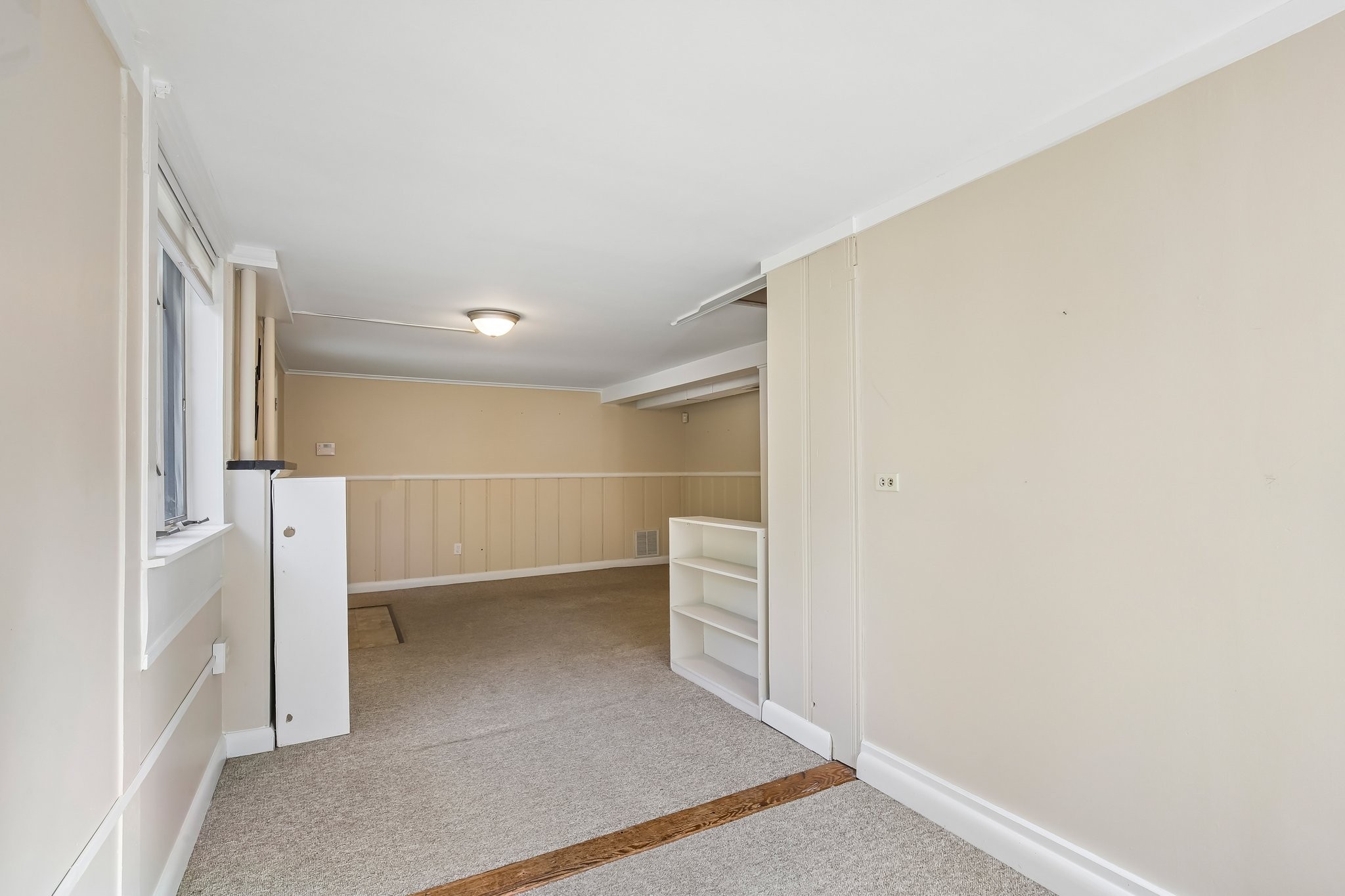 2014 Warden Dr Property Photo 20