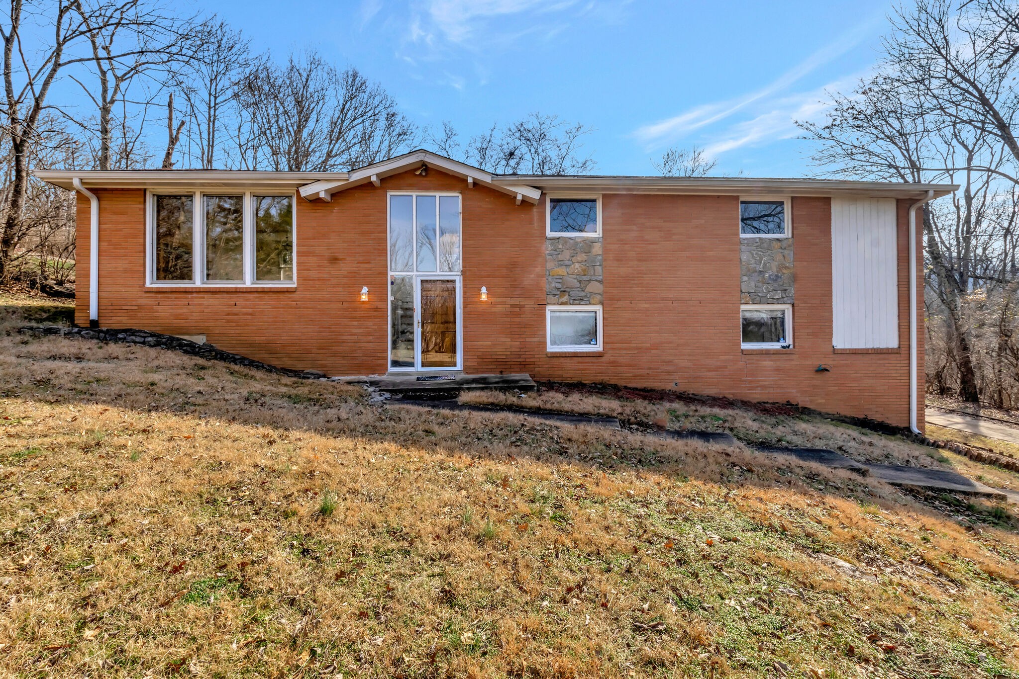 6469 Fleetwood Dr Property Photo 1