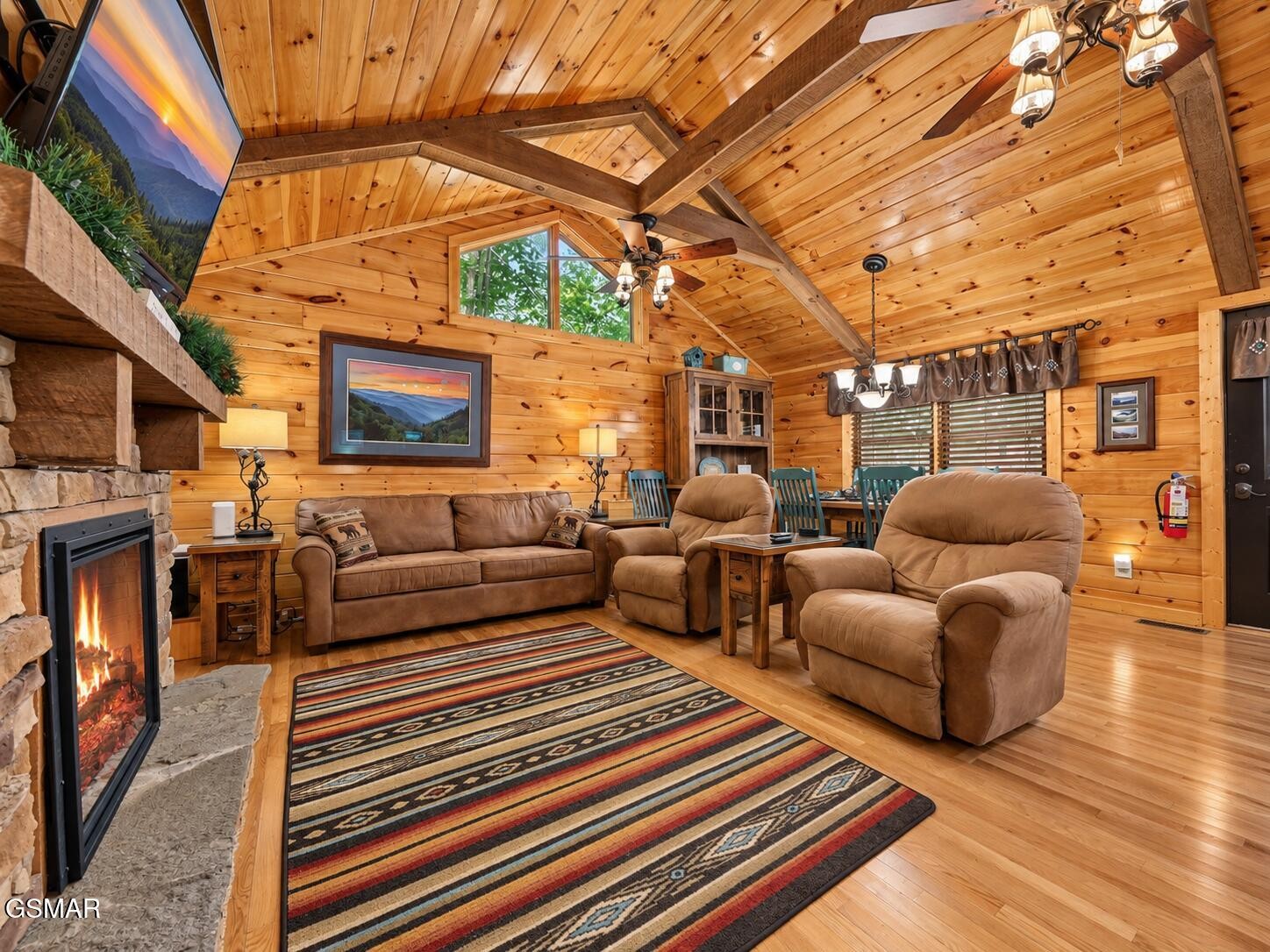 2364 Misty Lane Property Photo 5