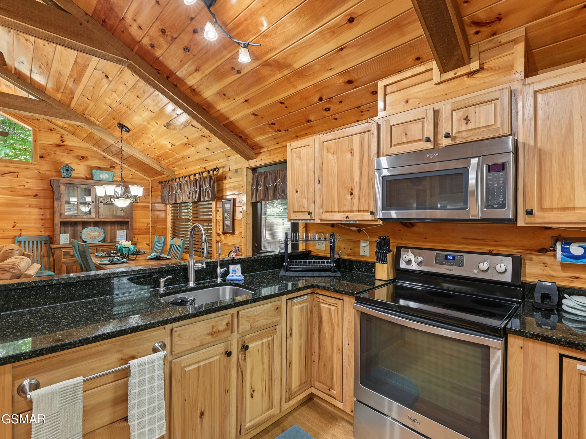 2364 Misty Lane Property Photo 11