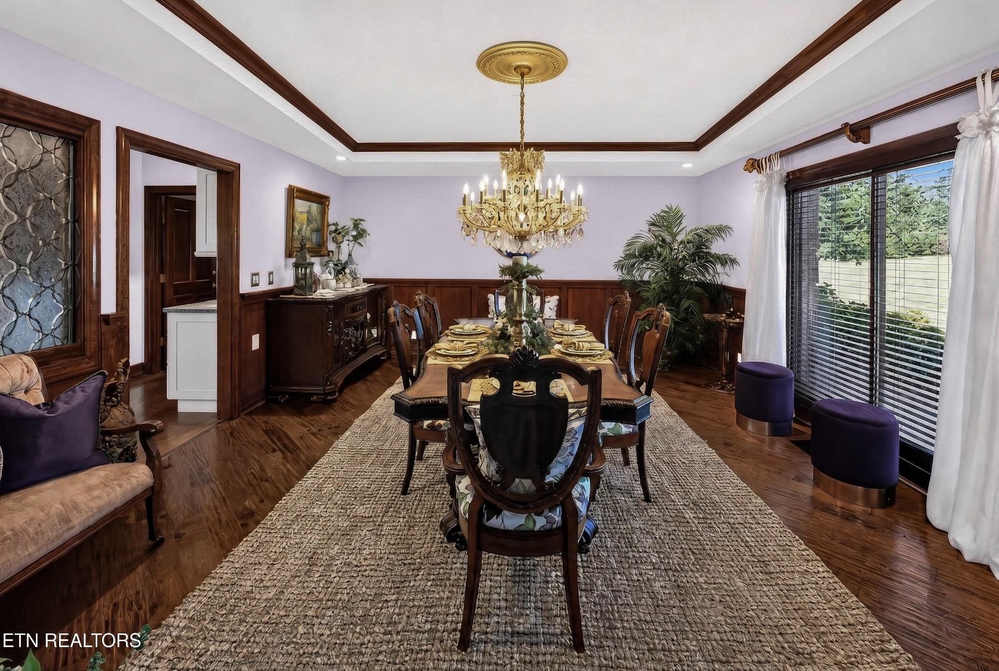 1329 W Hunt Rd Property Photo 8