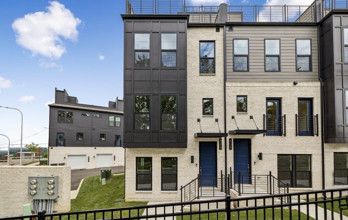518 City Scape Property Photo 2