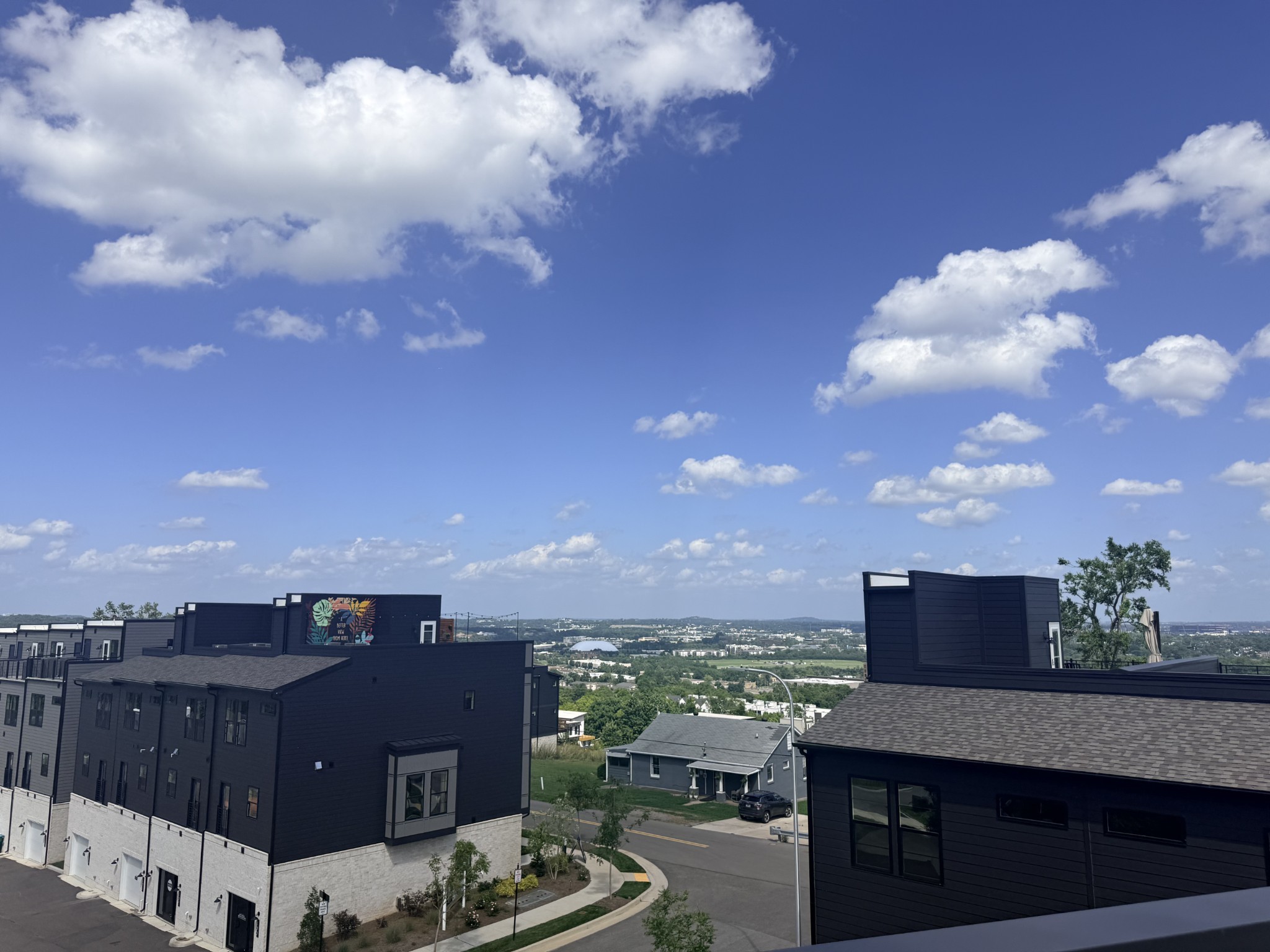 518 City Scape Property Photo 9