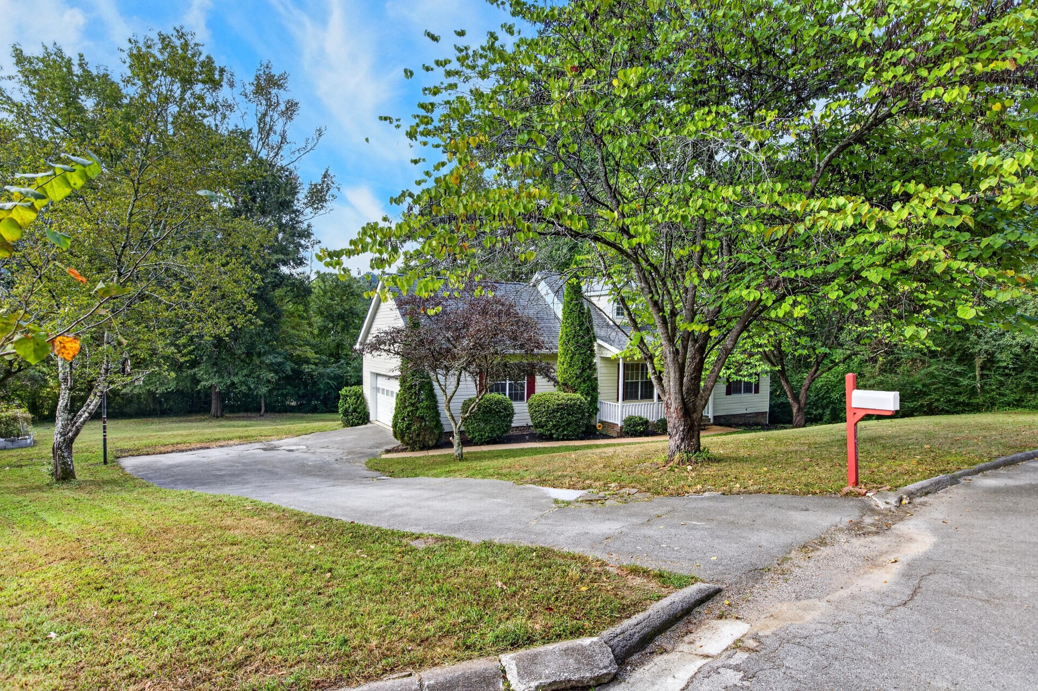6233 Celtic Drive Property Photo 3