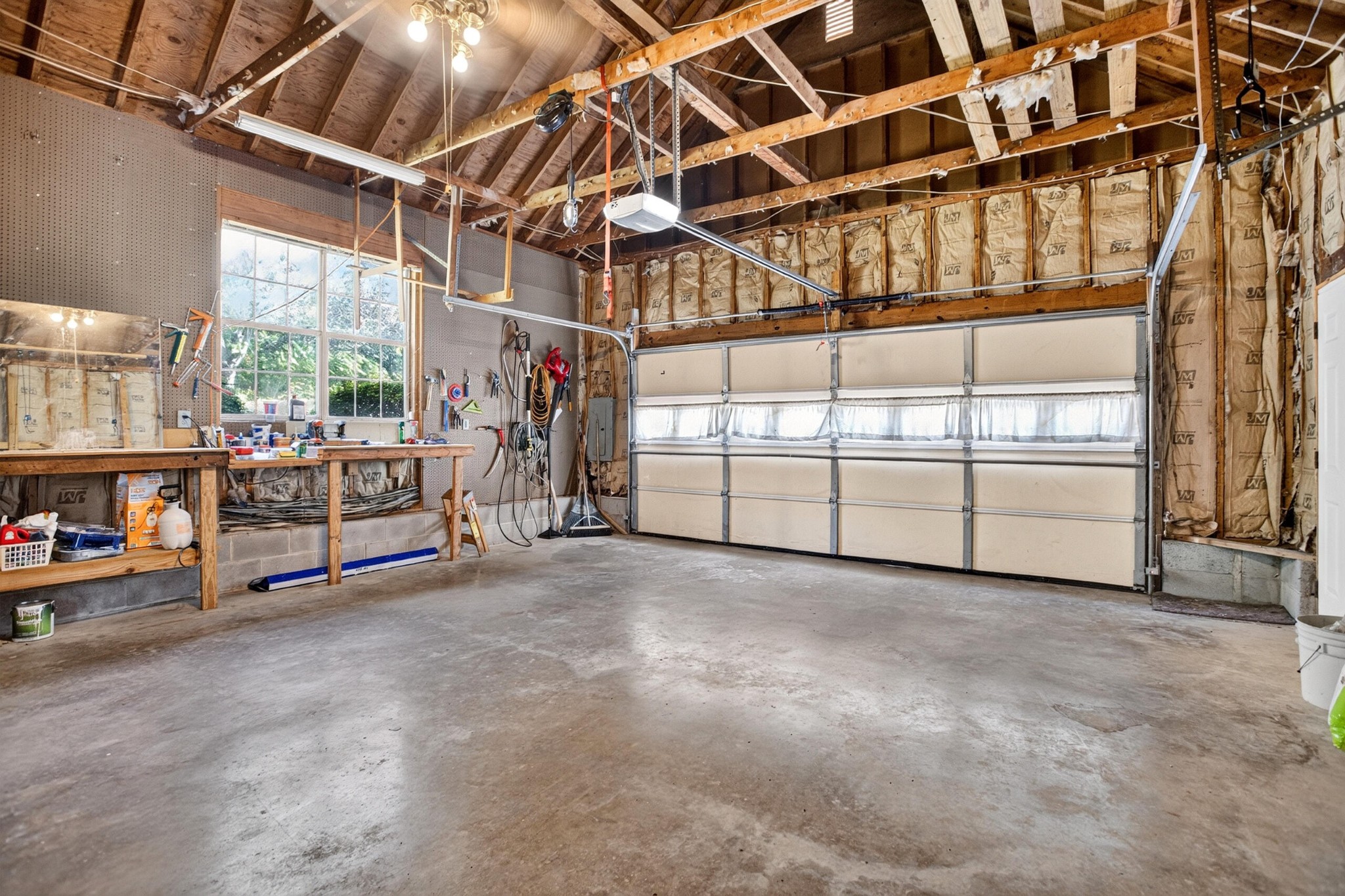 6233 Celtic Drive Property Photo 38