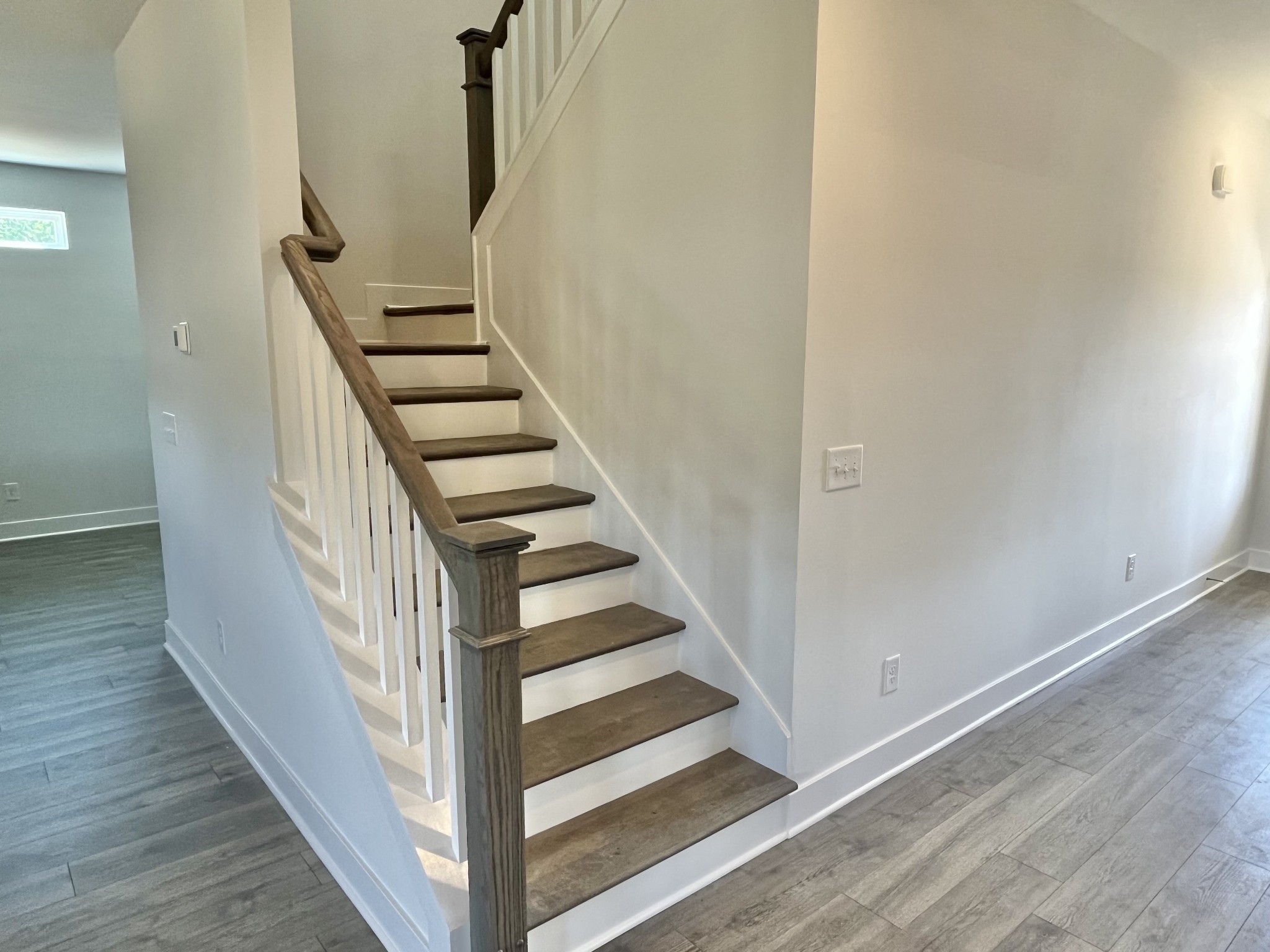 2643 Singletary Road Property Photo 15