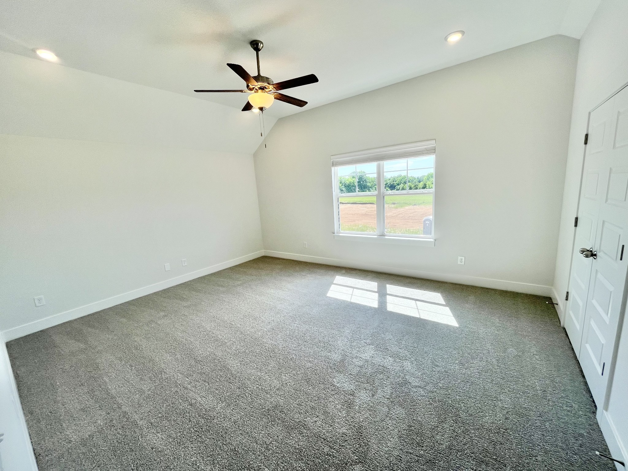 2643 Singletary Road Property Photo 22