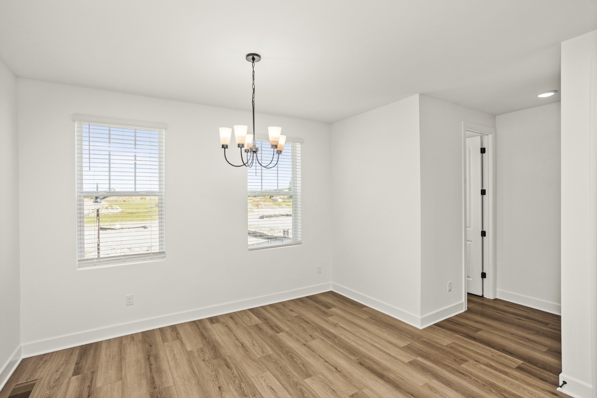 190 Barton Village Boulevard Property Photo 21