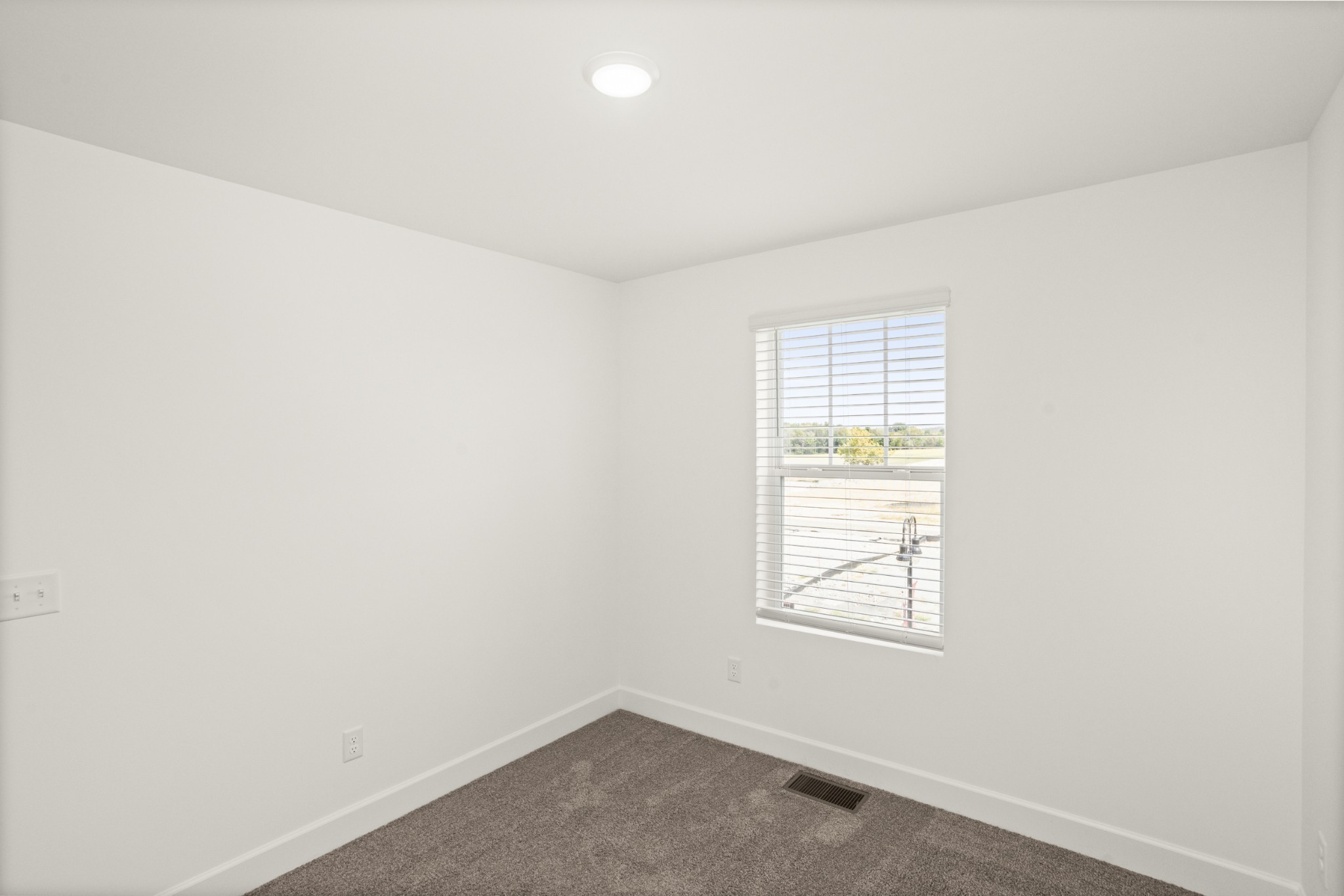 190 Barton Village Boulevard Property Photo 45