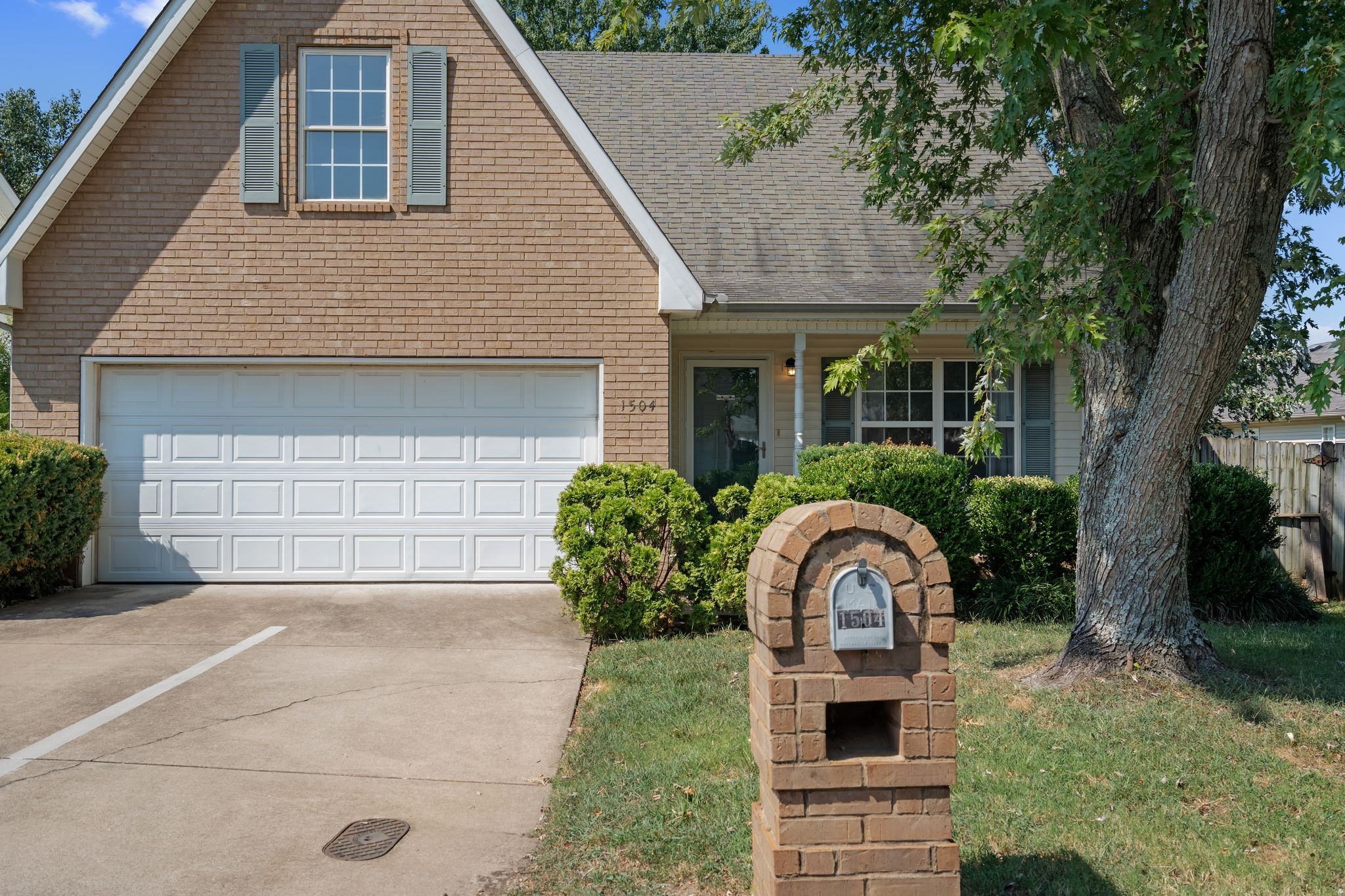 1504 Carrick Dr Property Photo 4