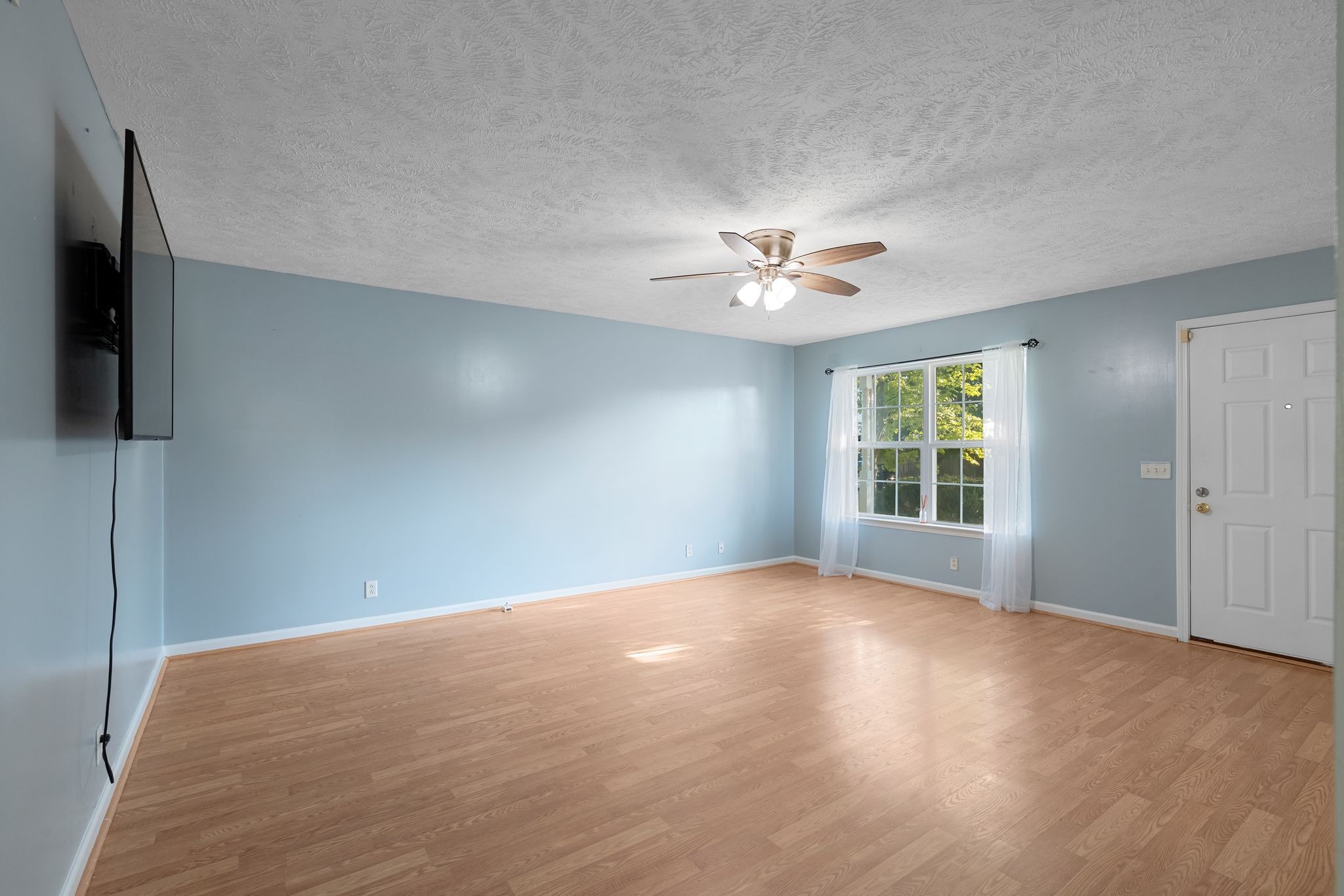1504 Carrick Dr Property Photo 8