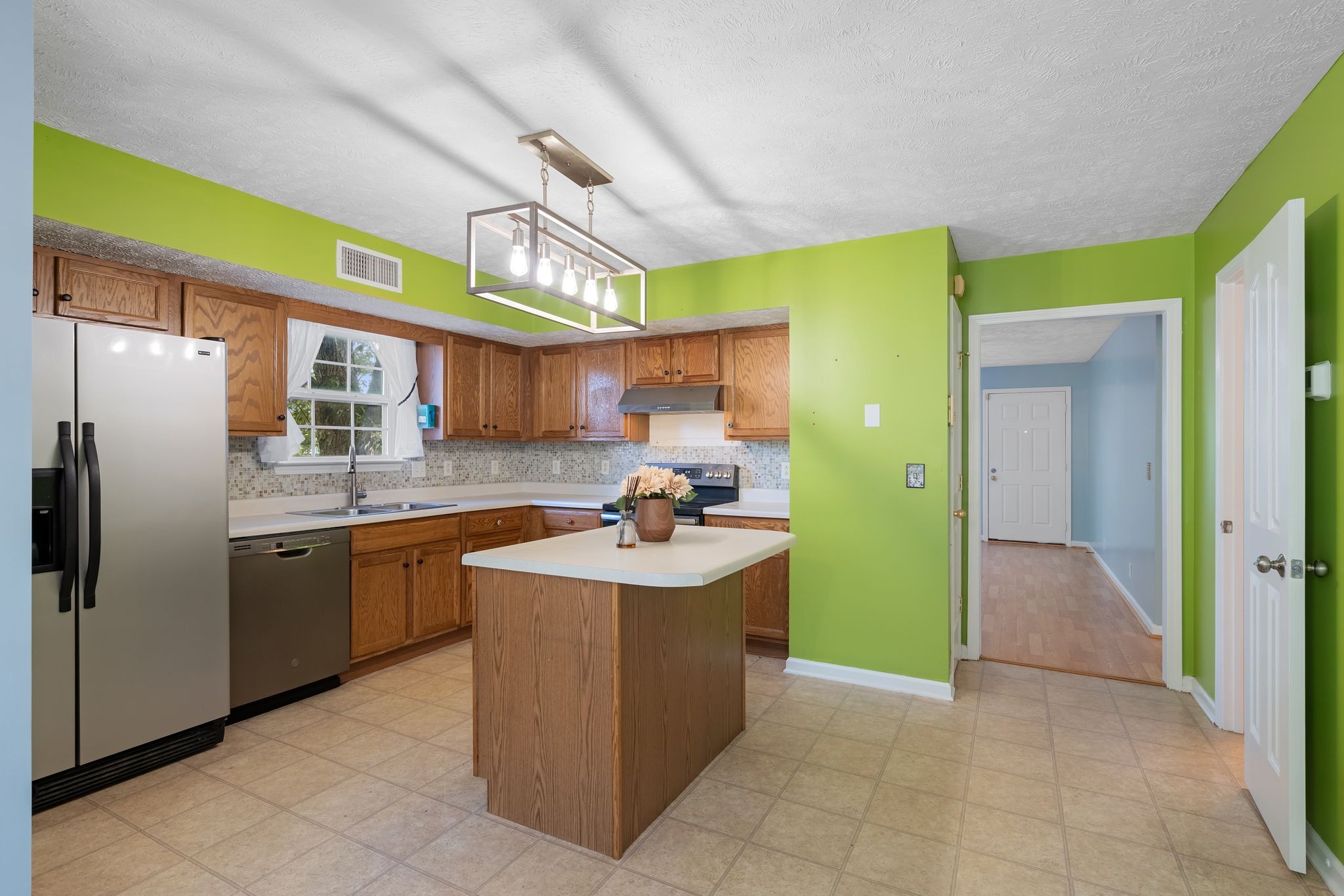 1504 Carrick Dr Property Photo 16