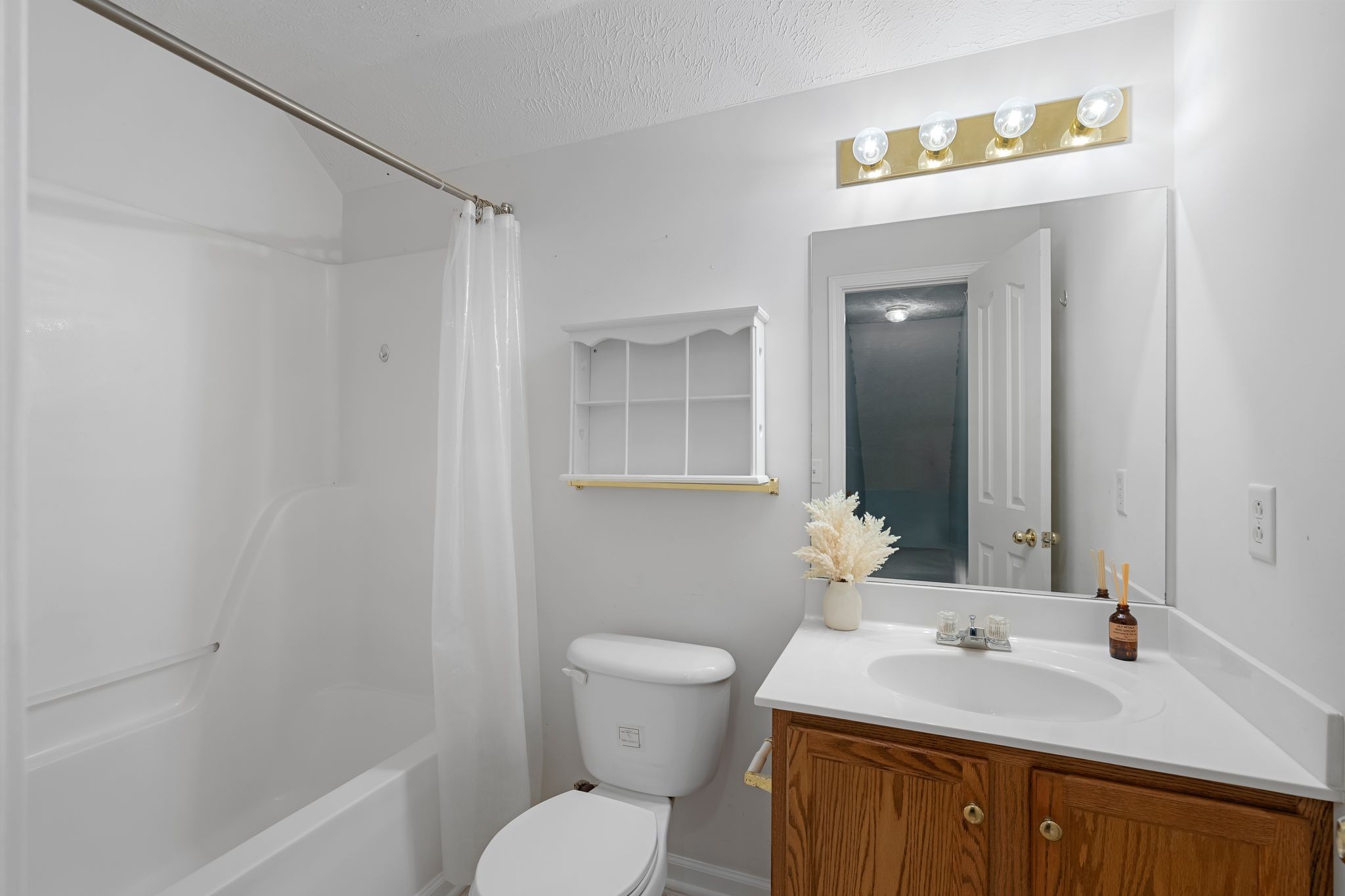 1504 Carrick Dr Property Photo 34
