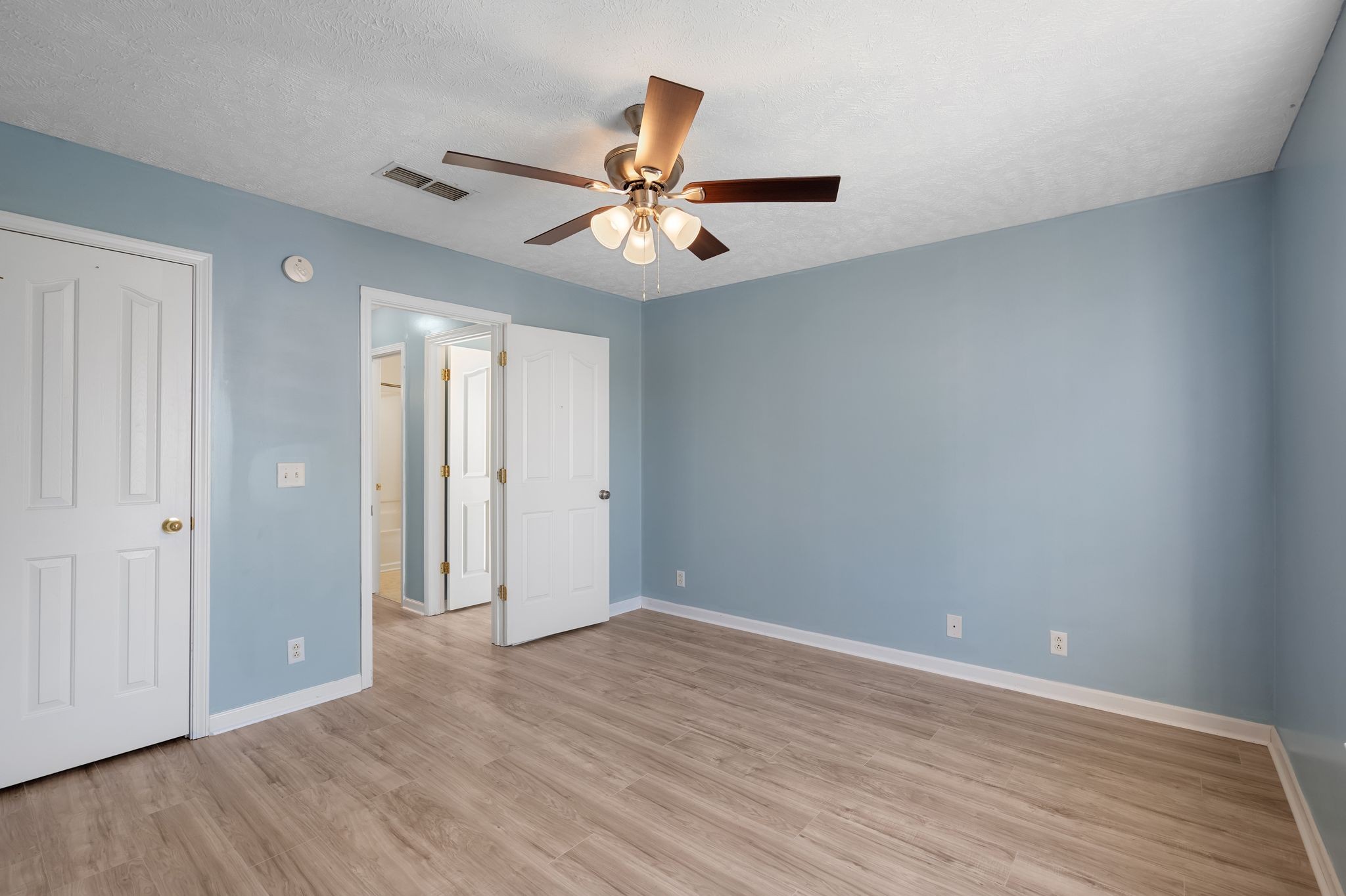 1504 Carrick Dr Property Photo 37