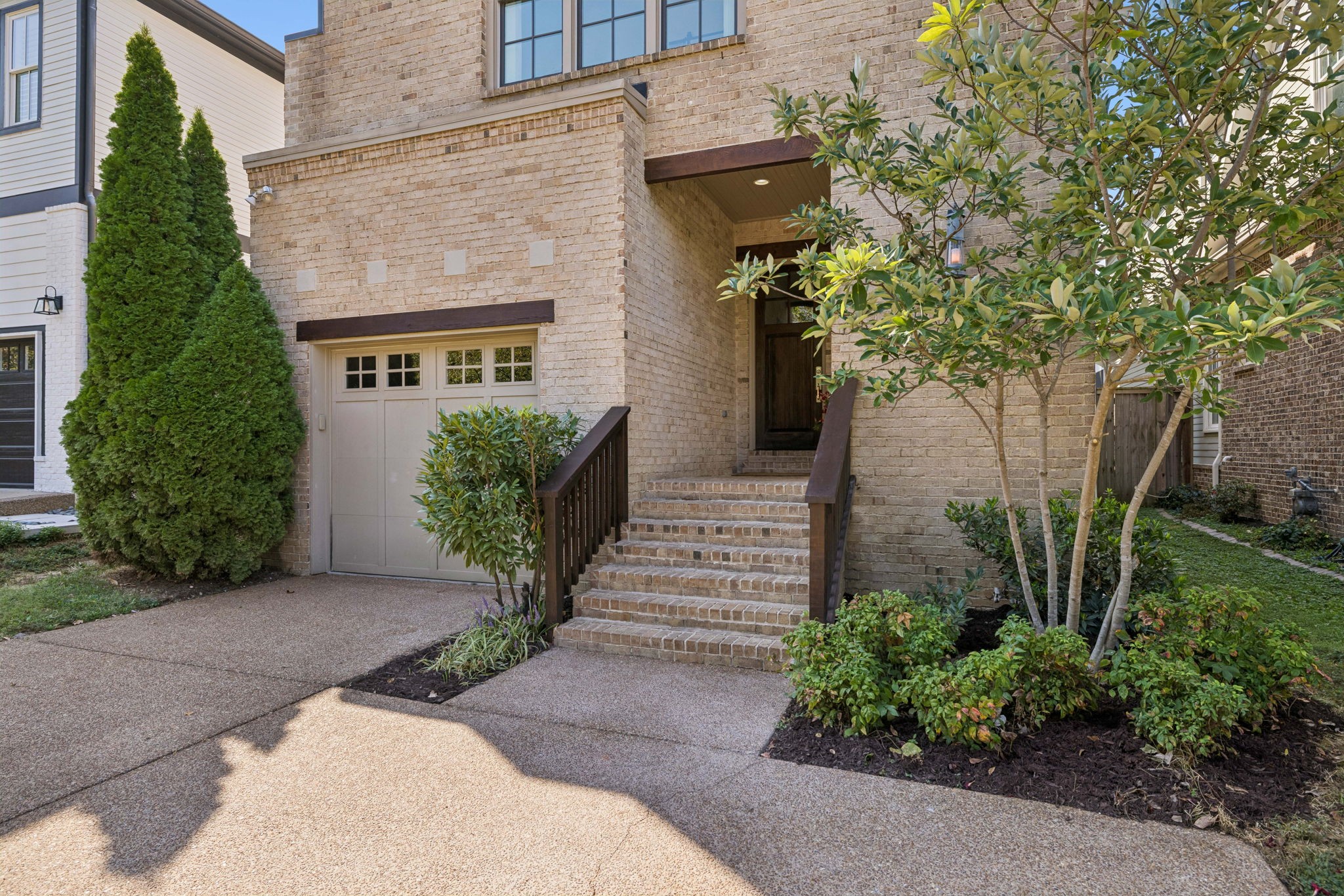 3640 Mayflower Pl Property Photo 2