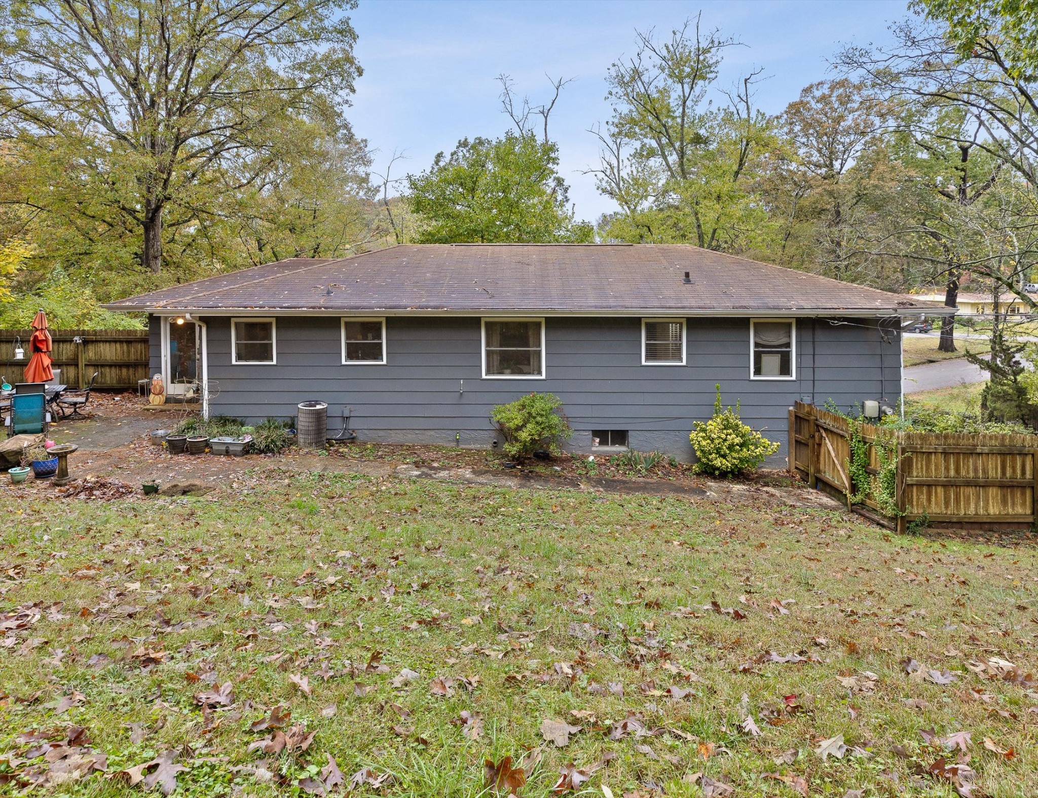 2526 Avalon Cir Property Photo 26