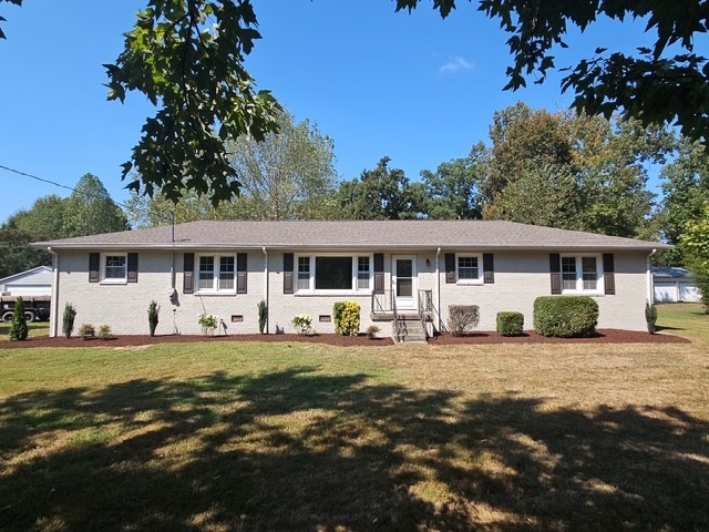 342 Oakwood Ln Property Photo 1