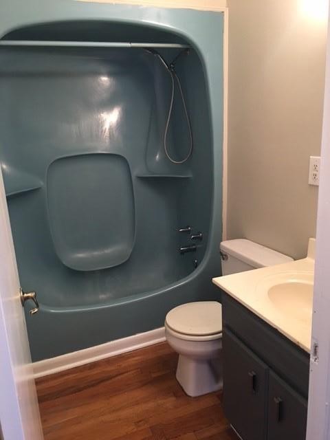 616 Eastboro Dr Property Photo 4
